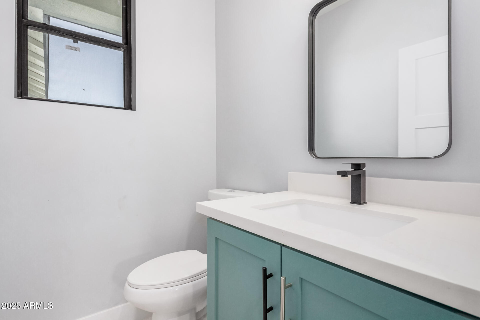 5499 E RED BIRD Lane