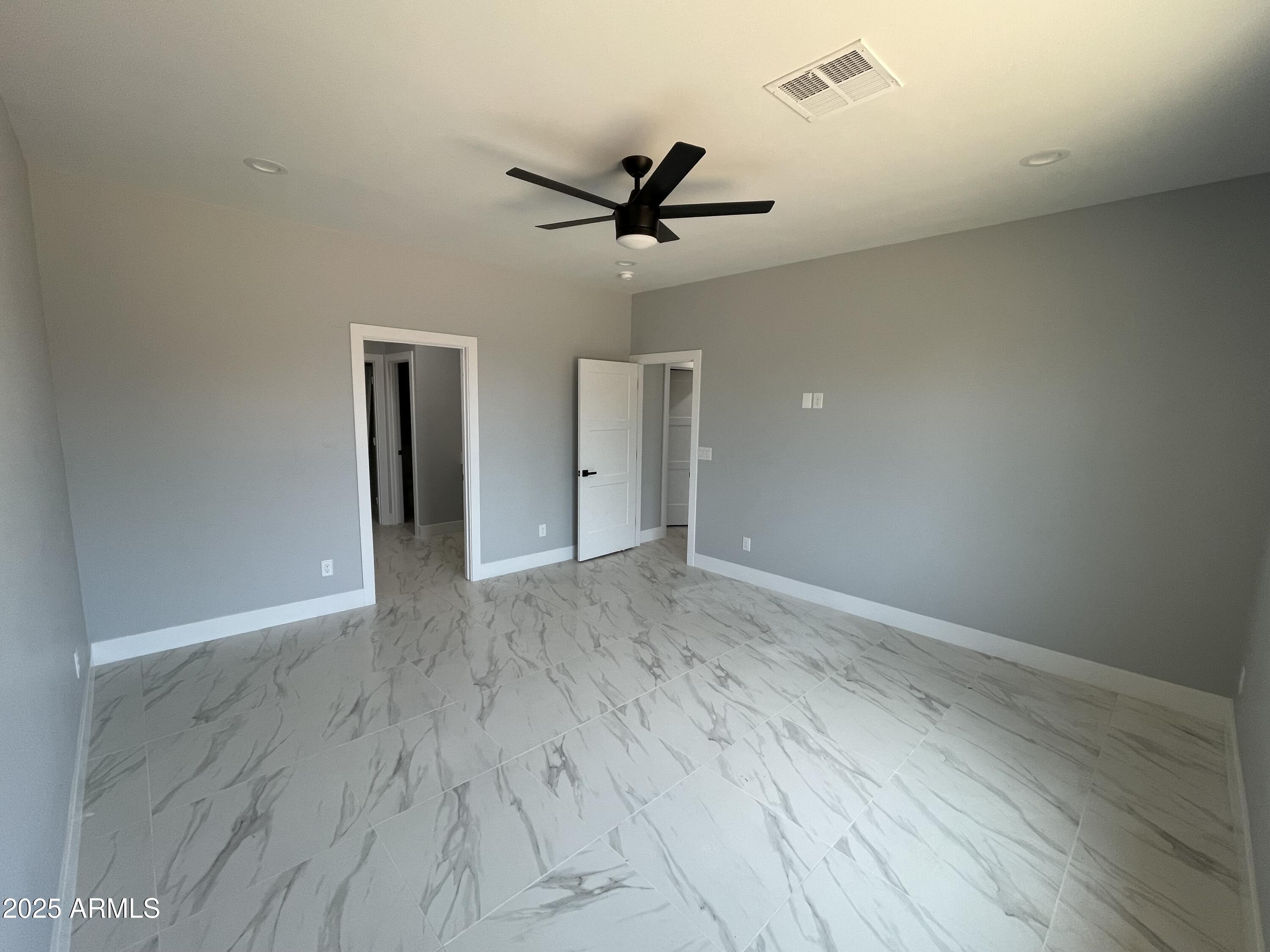 5499 E RED BIRD Lane