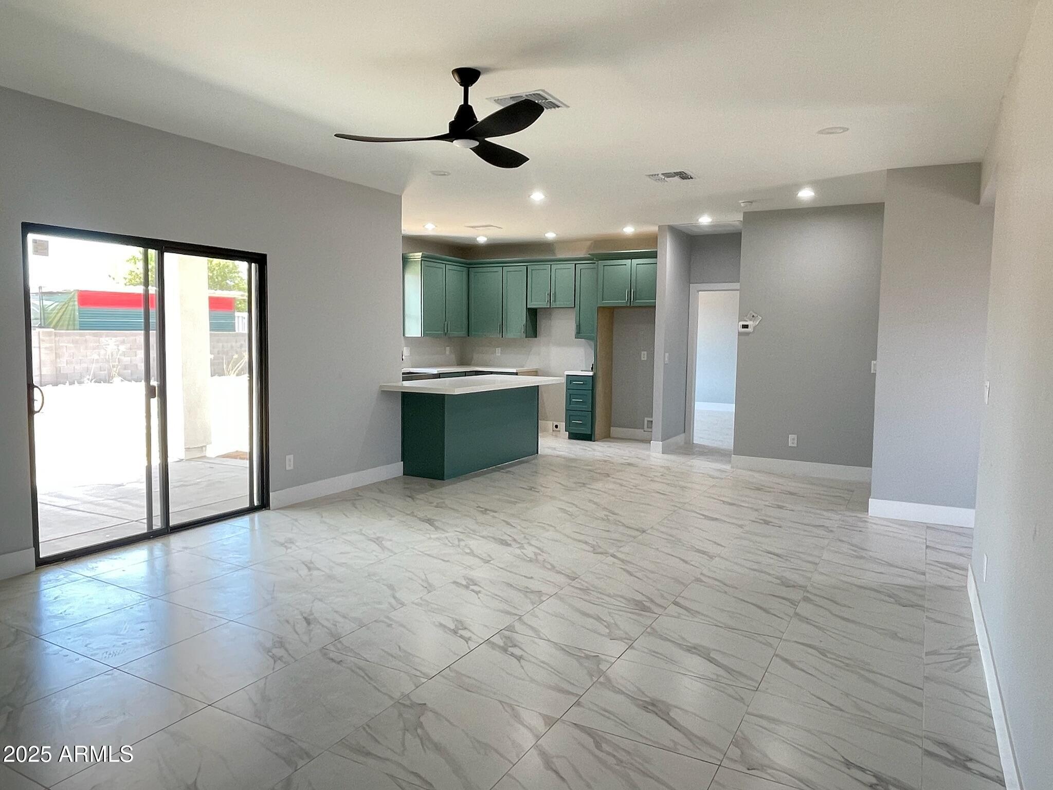 5499 E RED BIRD Lane