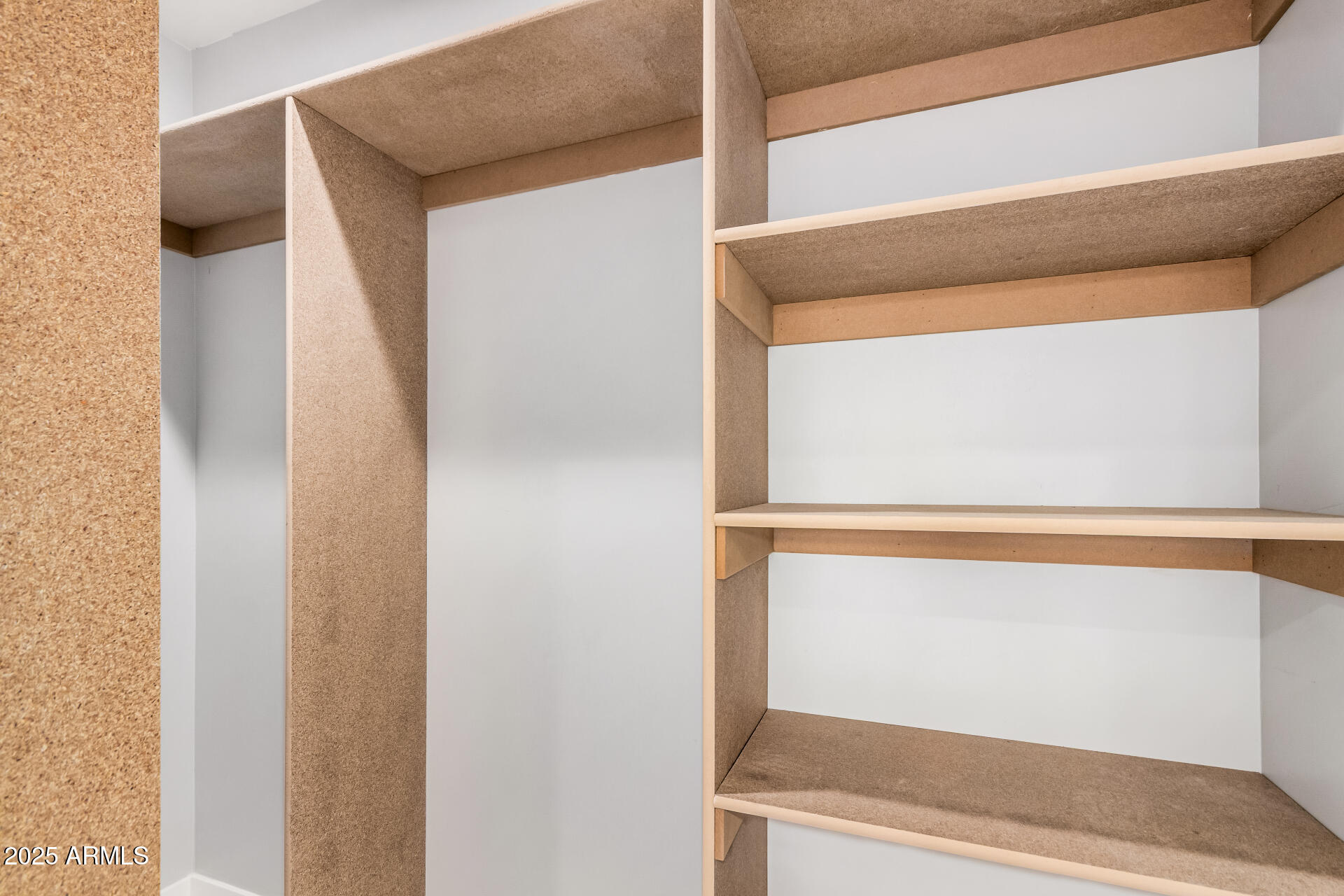 5499 E RED BIRD Lane