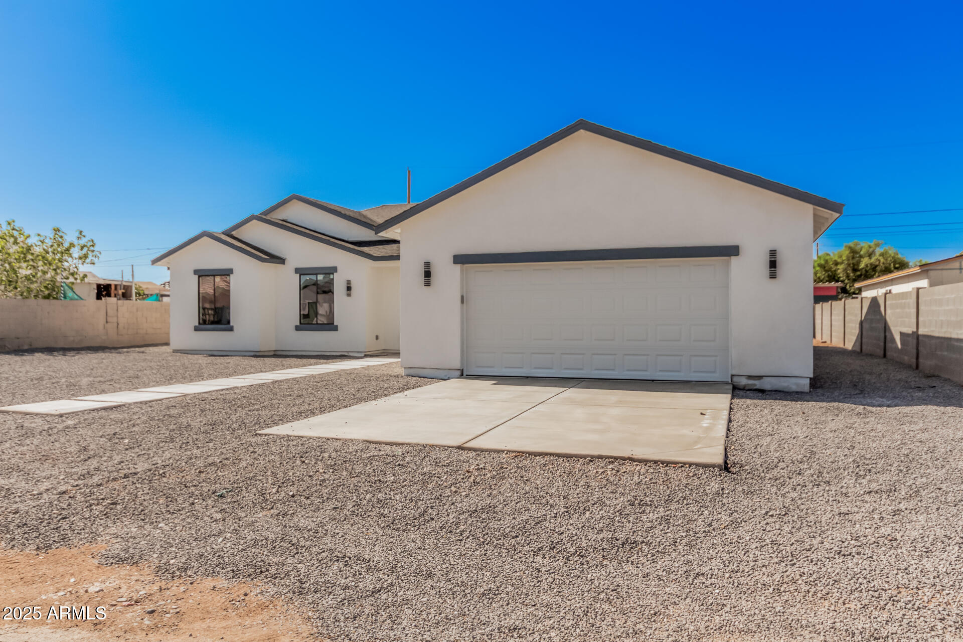 5499 E RED BIRD Lane