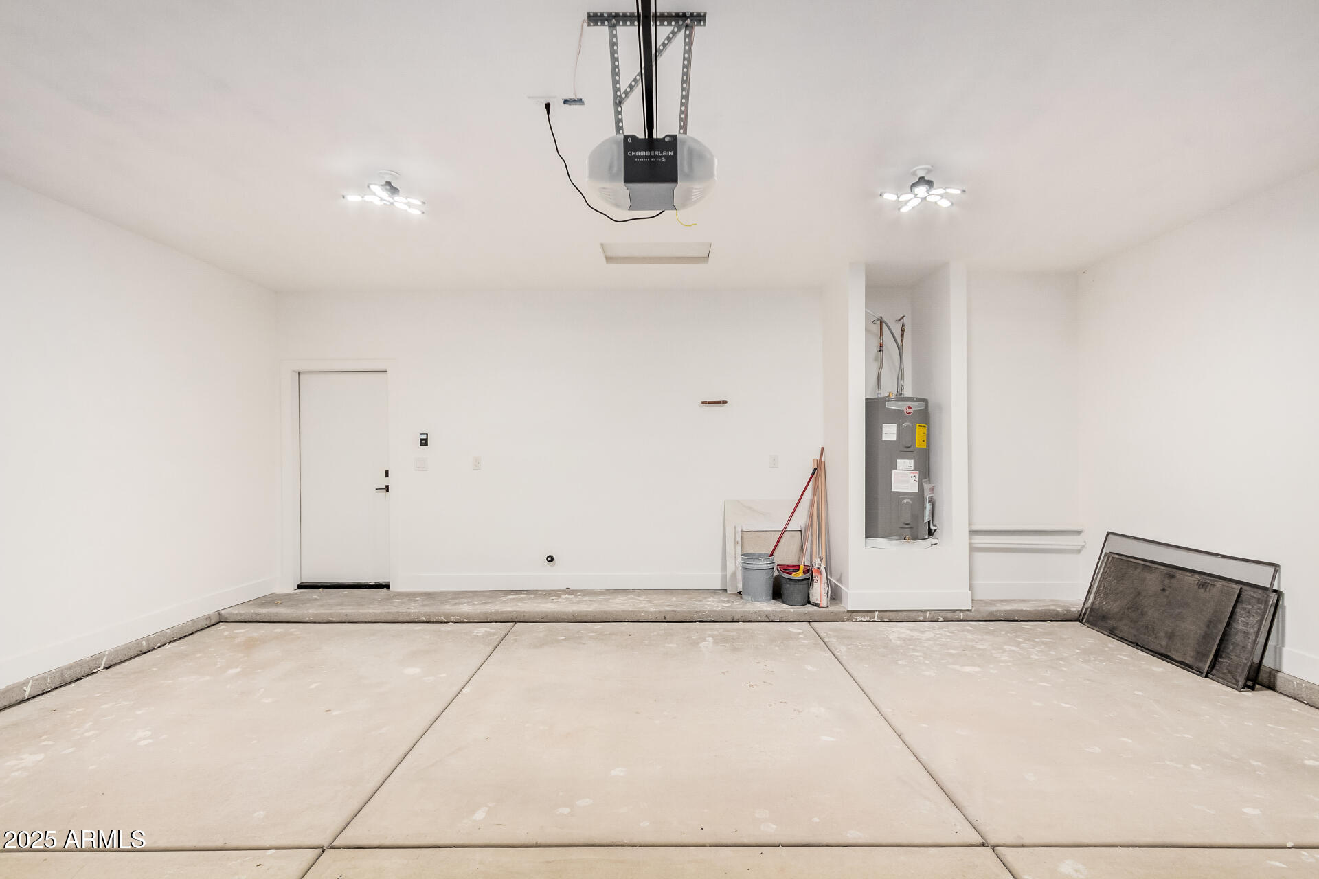 5499 E RED BIRD Lane