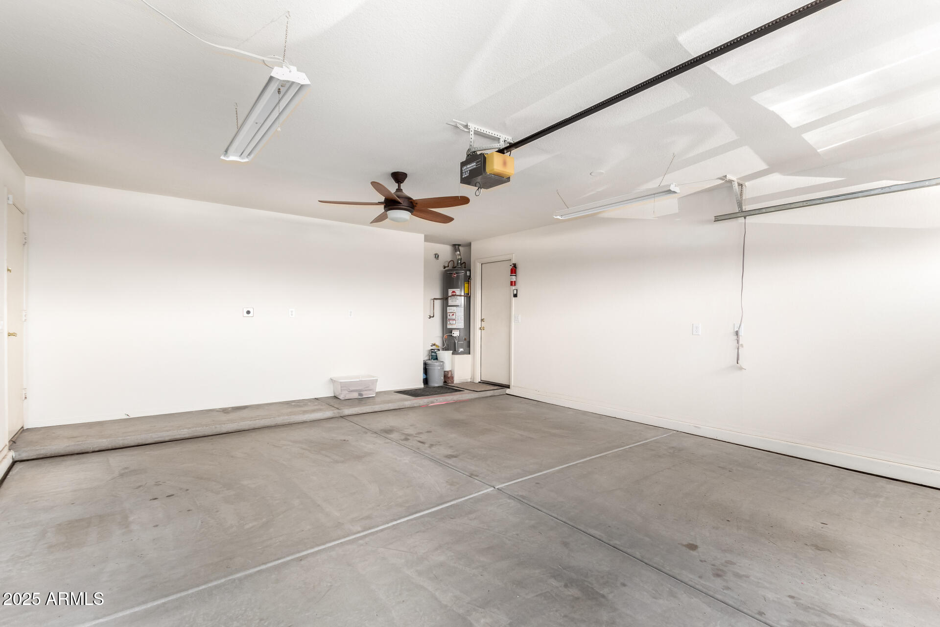 9856 E POSADA Avenue