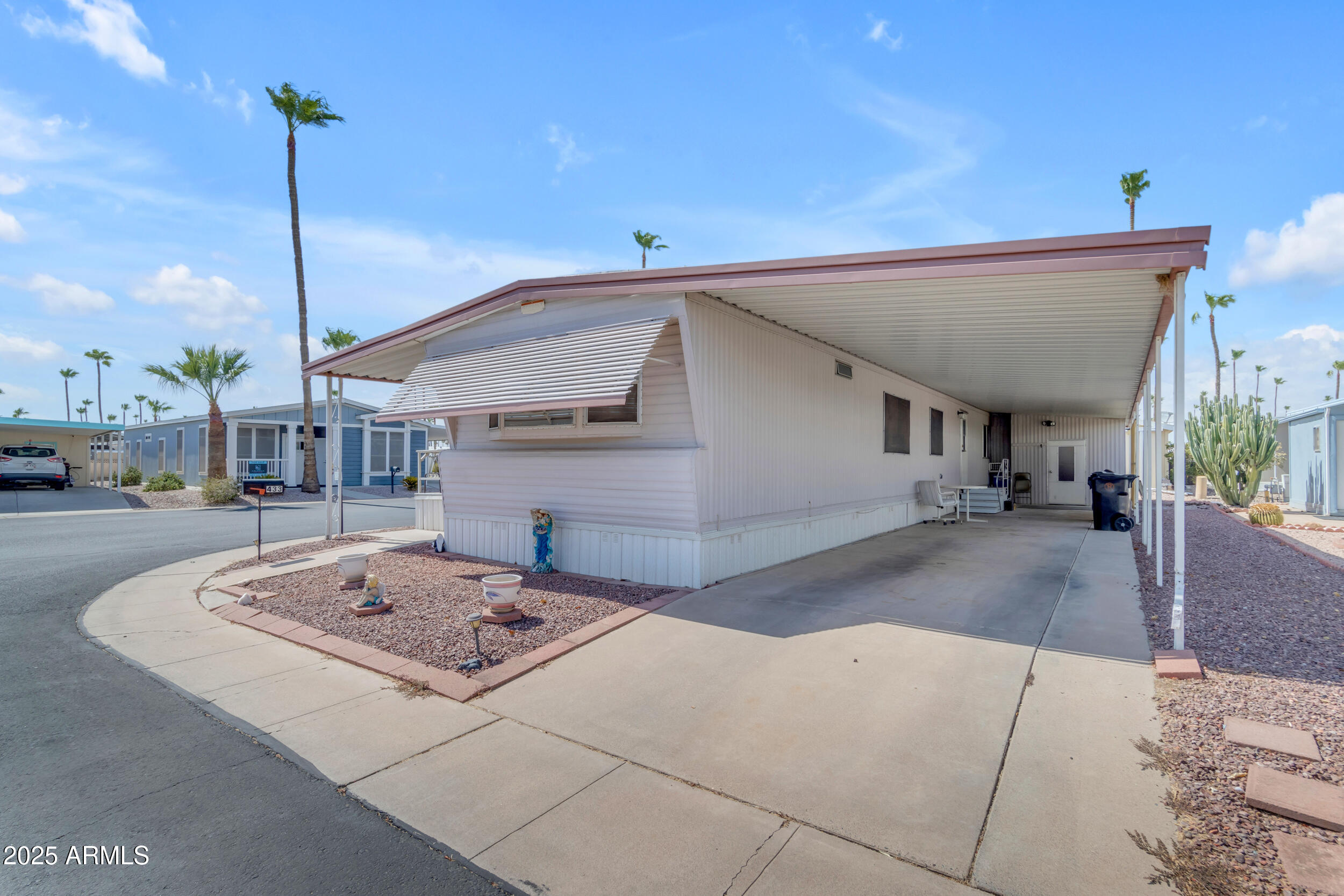 2929 E MAIN Street, 433