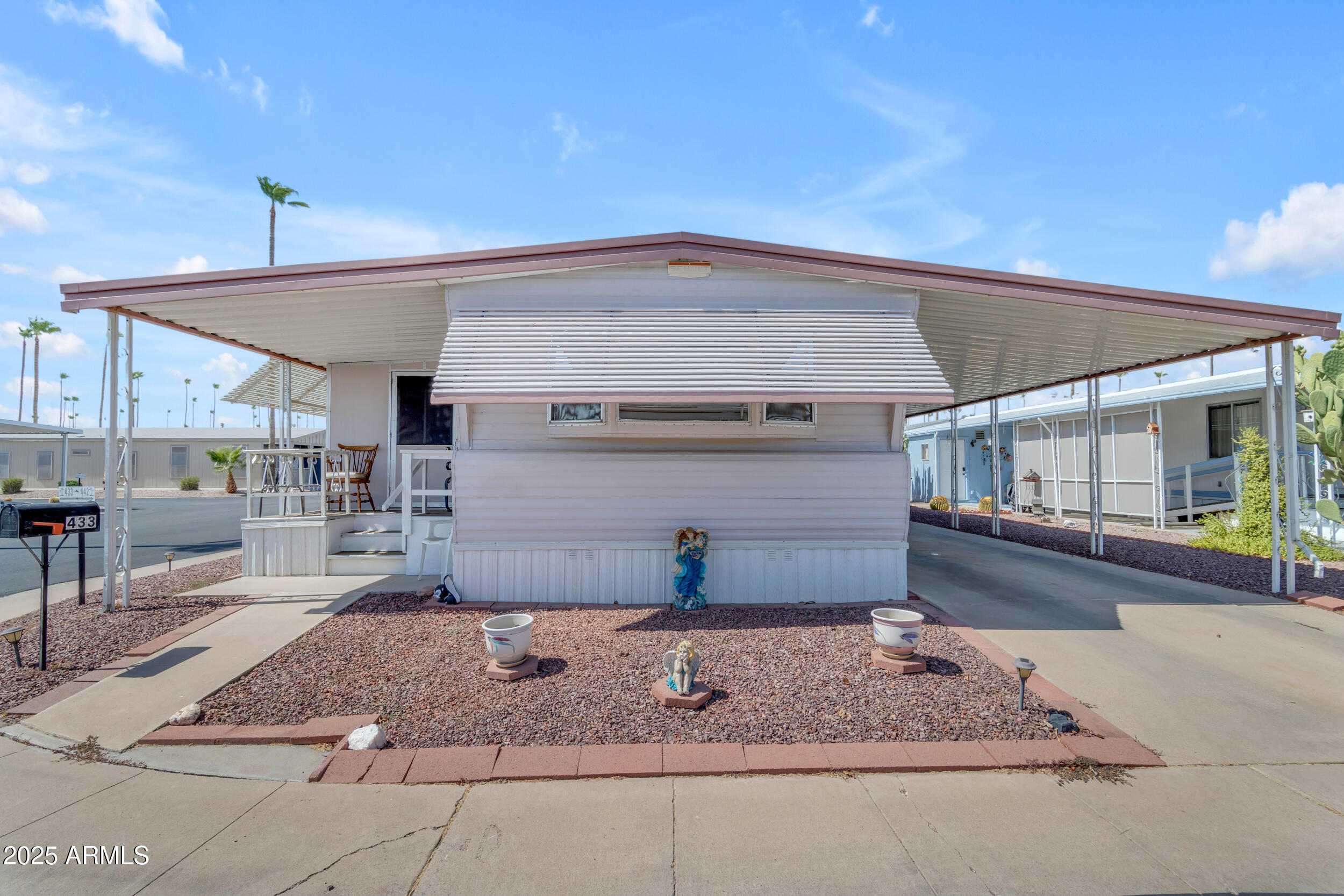 2929 E MAIN Street, 433