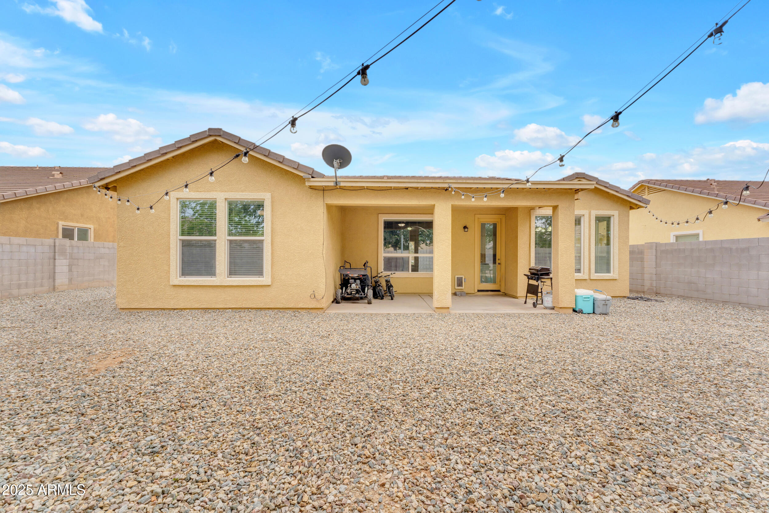 3592 E SANDWICK Drive