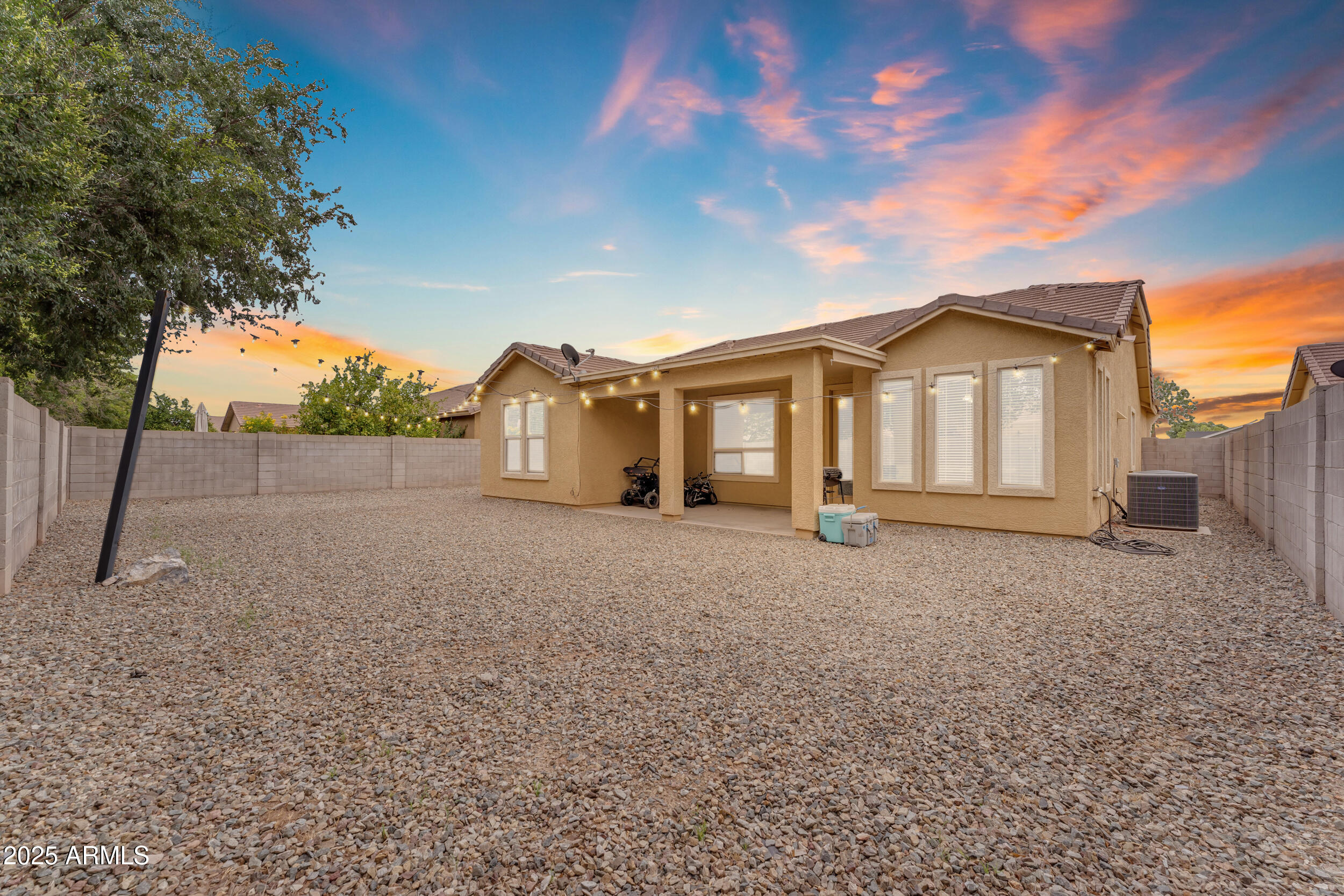 3592 E SANDWICK Drive