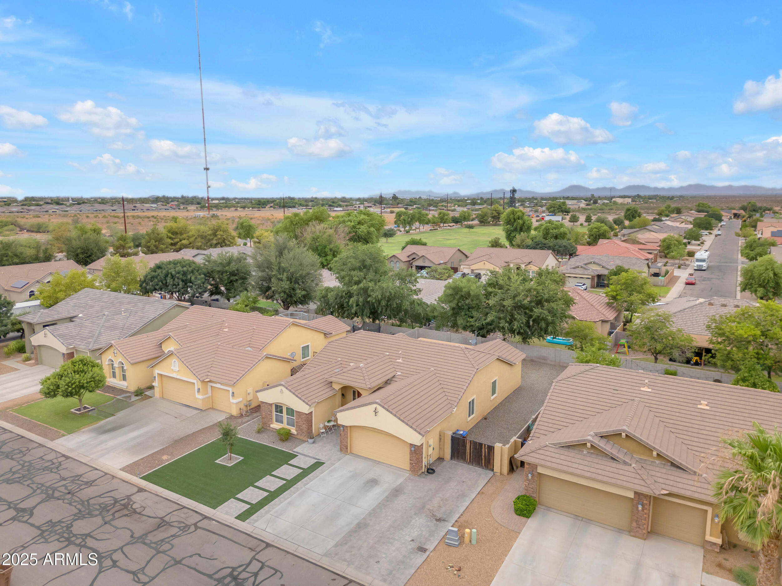 3592 E SANDWICK Drive
