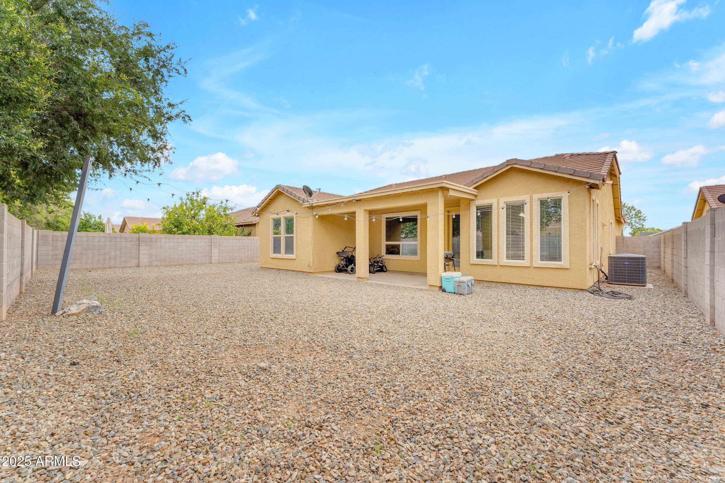 3592 E SANDWICK Drive