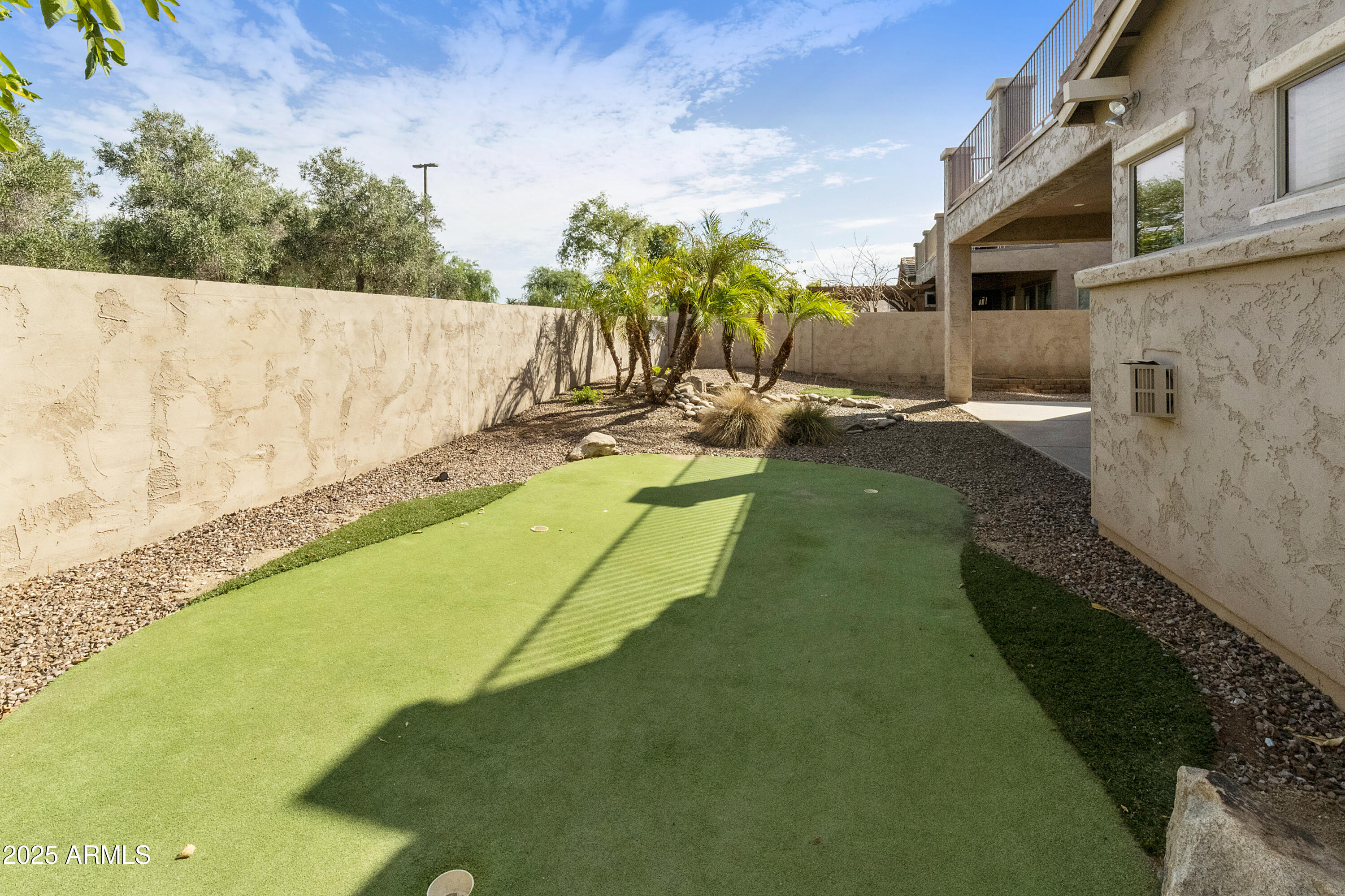 4220 E MARSHALL Avenue