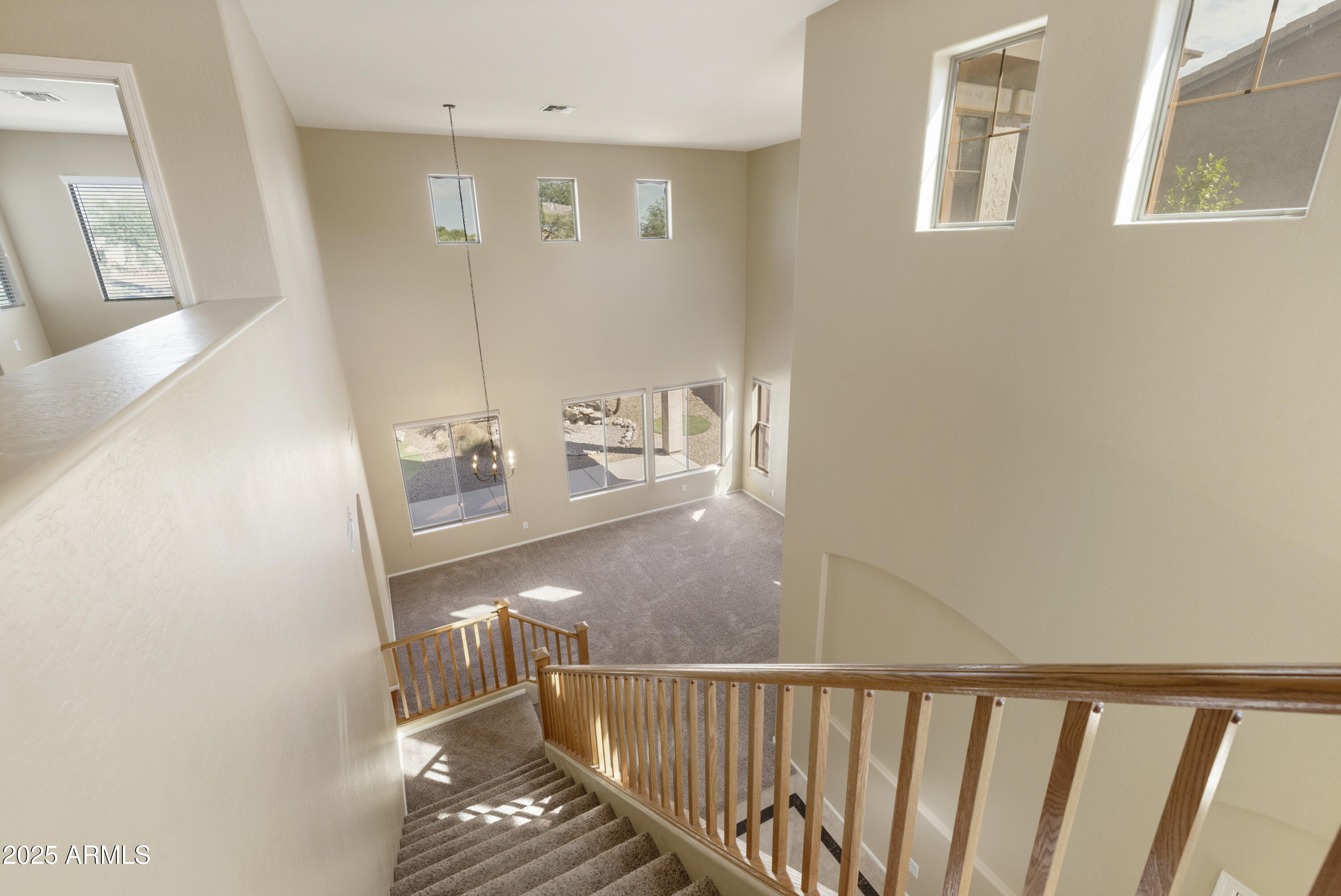 4220 E MARSHALL Avenue