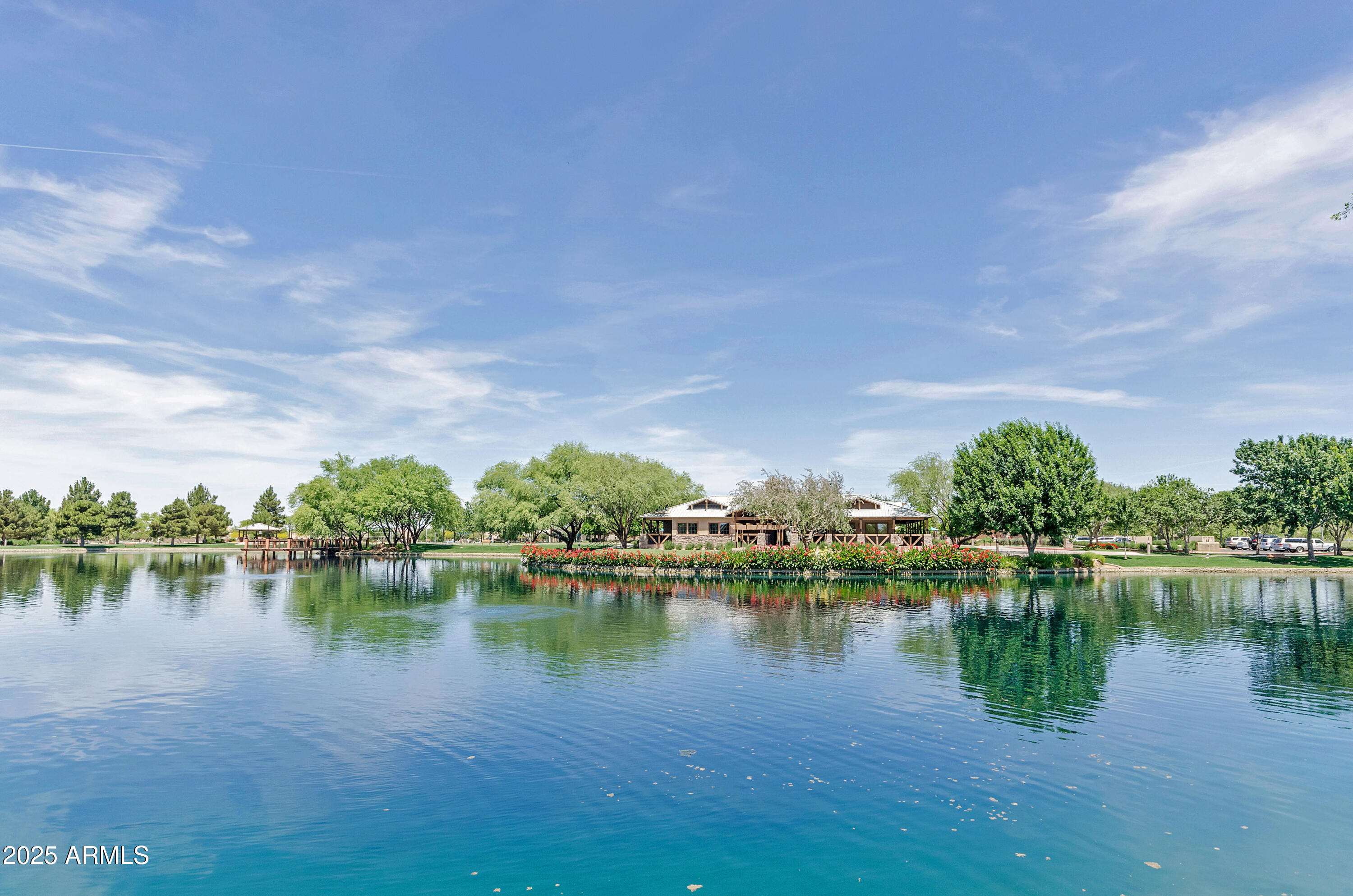 4220 E MARSHALL Avenue