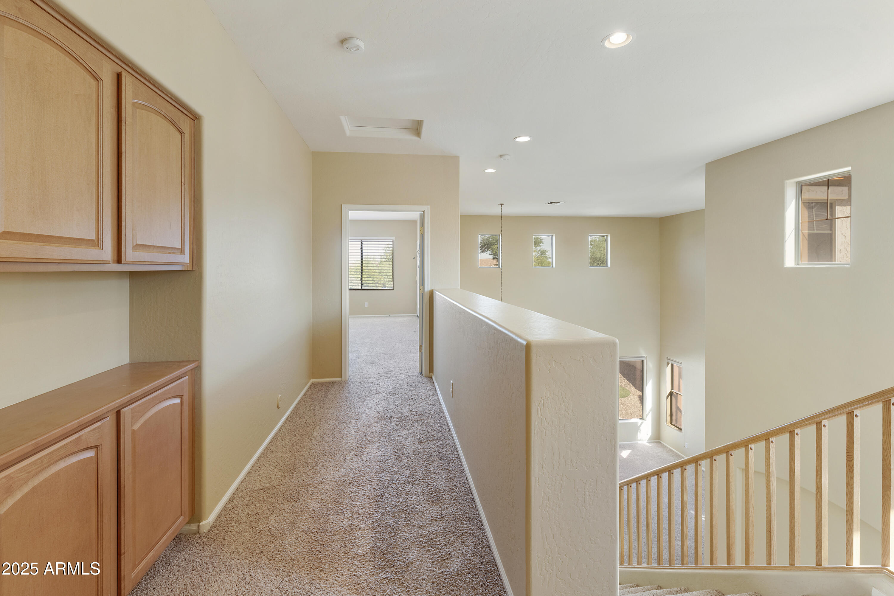 4220 E MARSHALL Avenue