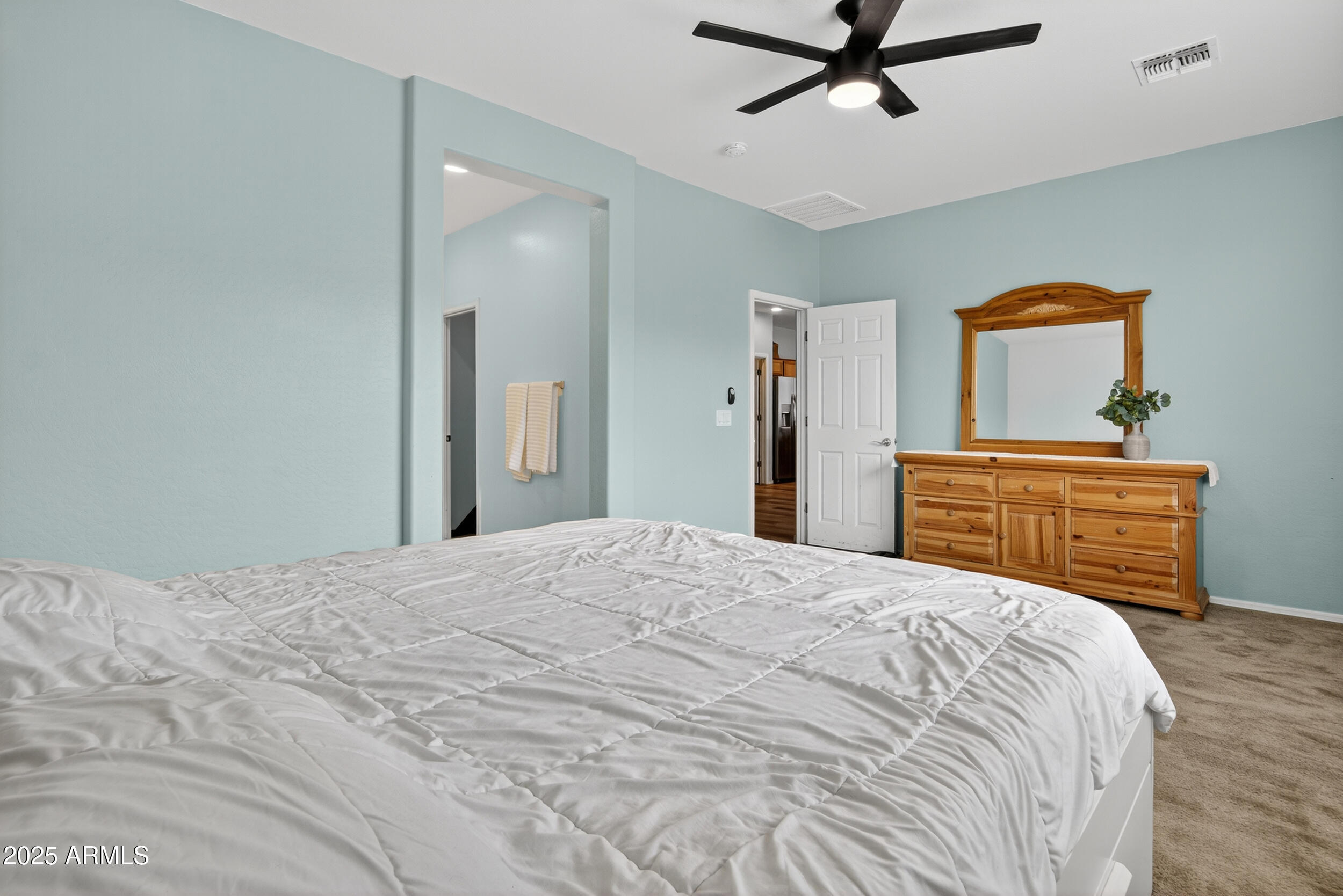 22484 E Calle De Flores