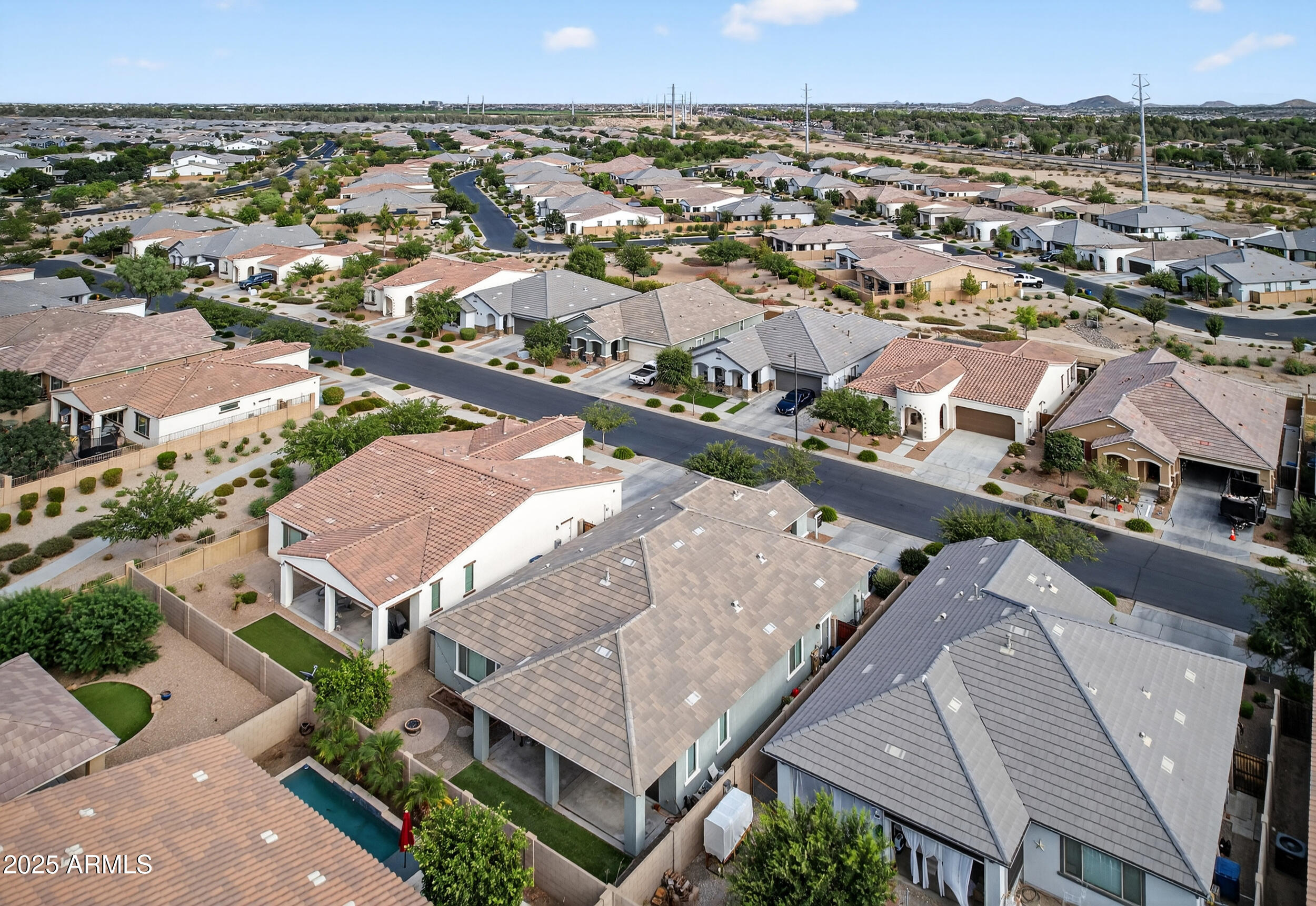 22484 E Calle De Flores
