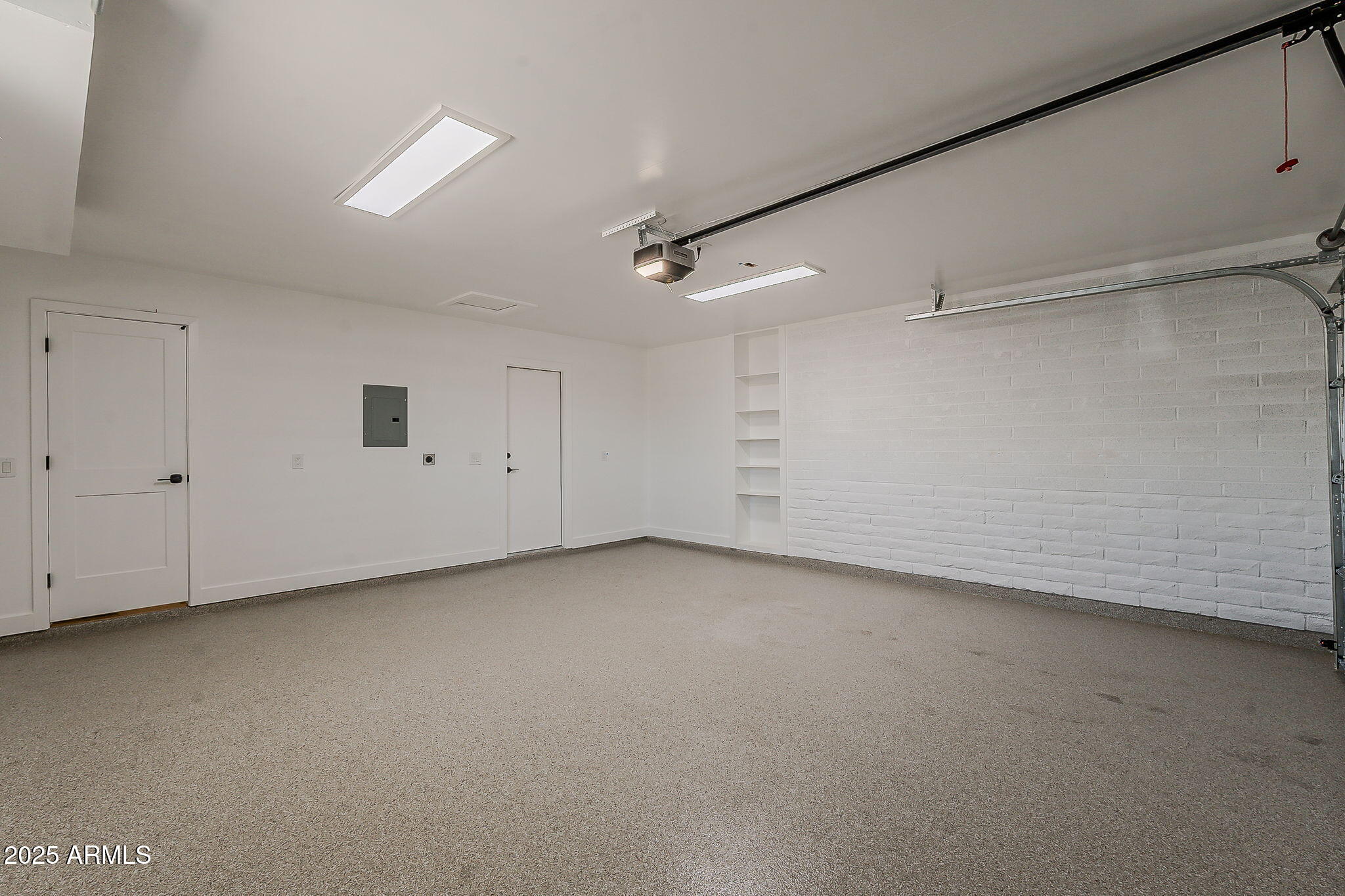 1261 E RIVIERA Drive