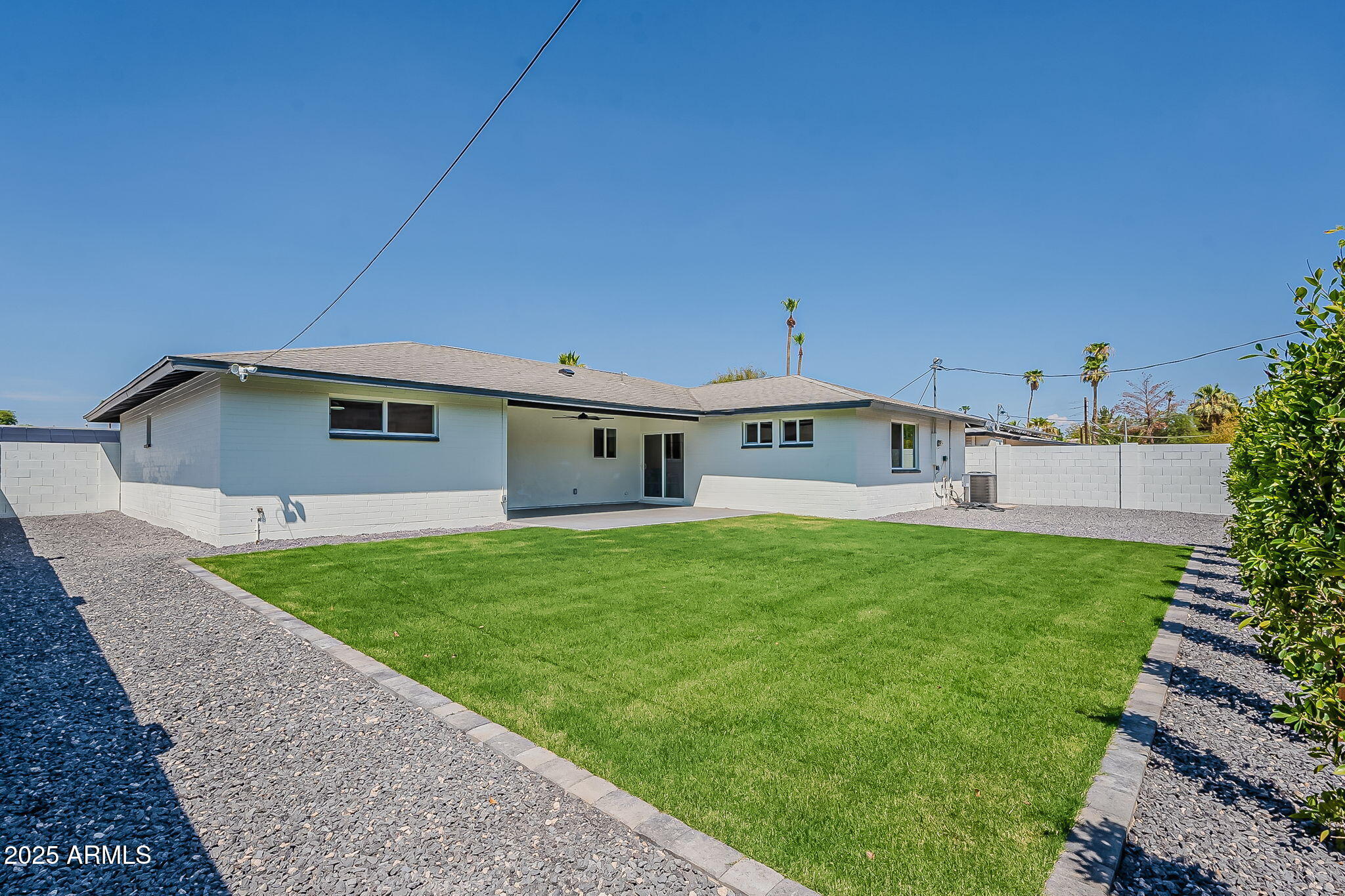 1261 E RIVIERA Drive