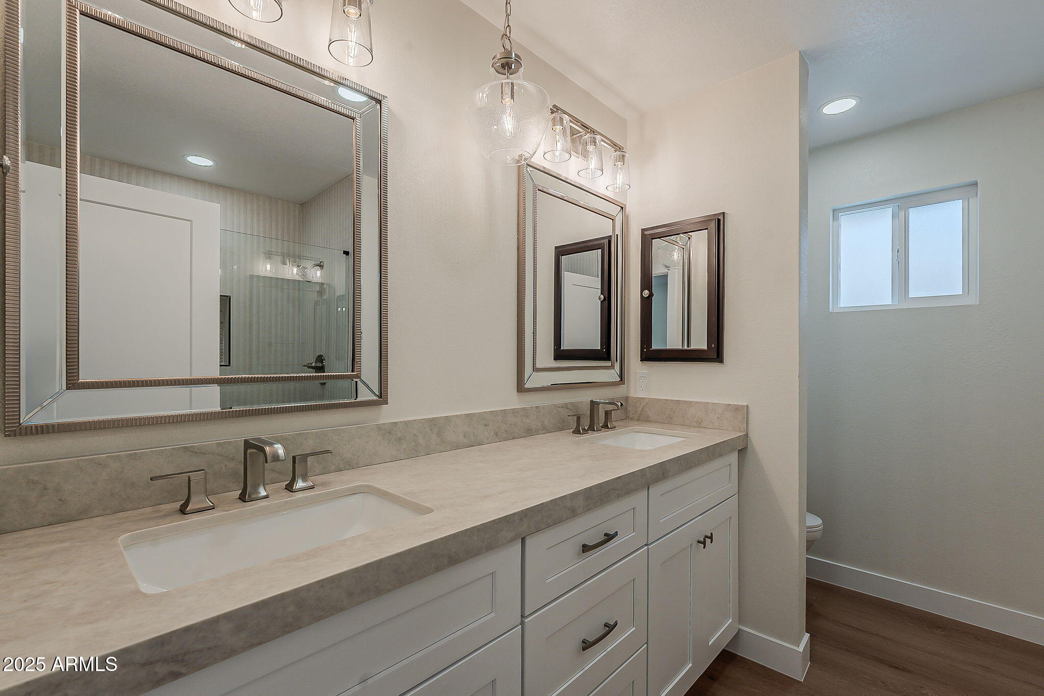 1261 E RIVIERA Drive