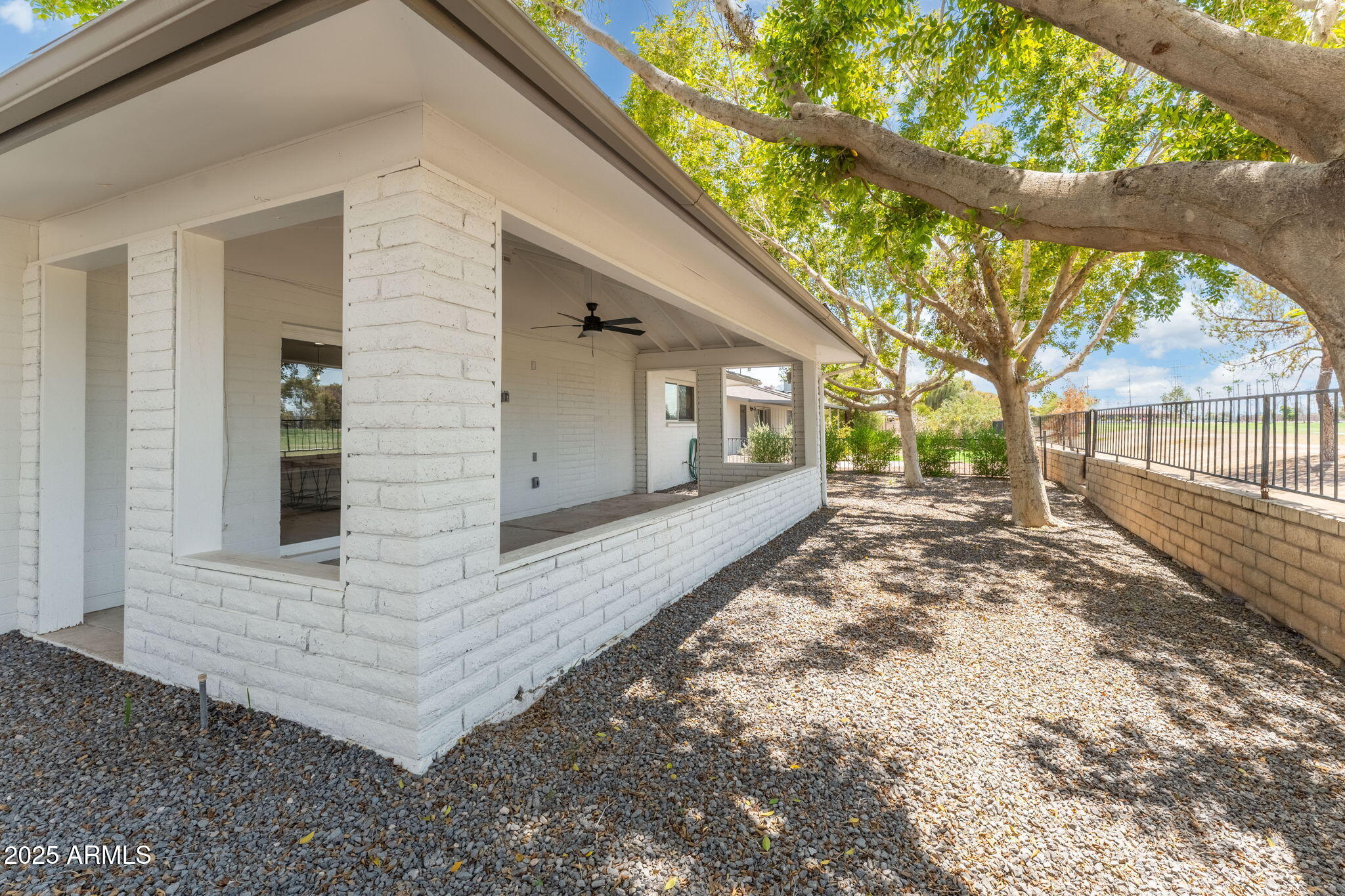 6646 S LA ROSA Drive