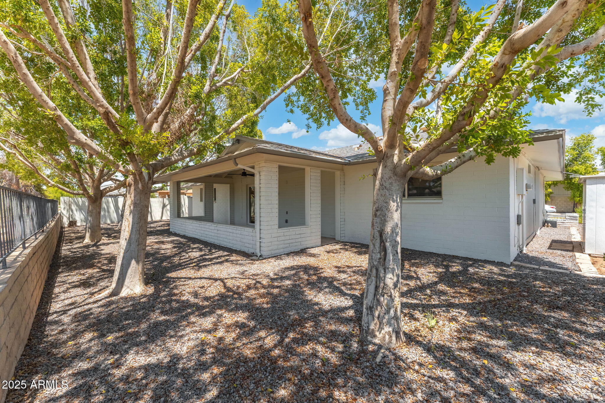 6646 S LA ROSA Drive