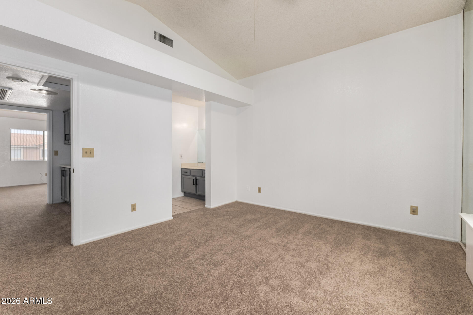 2875 W HIGHLAND Street 1102