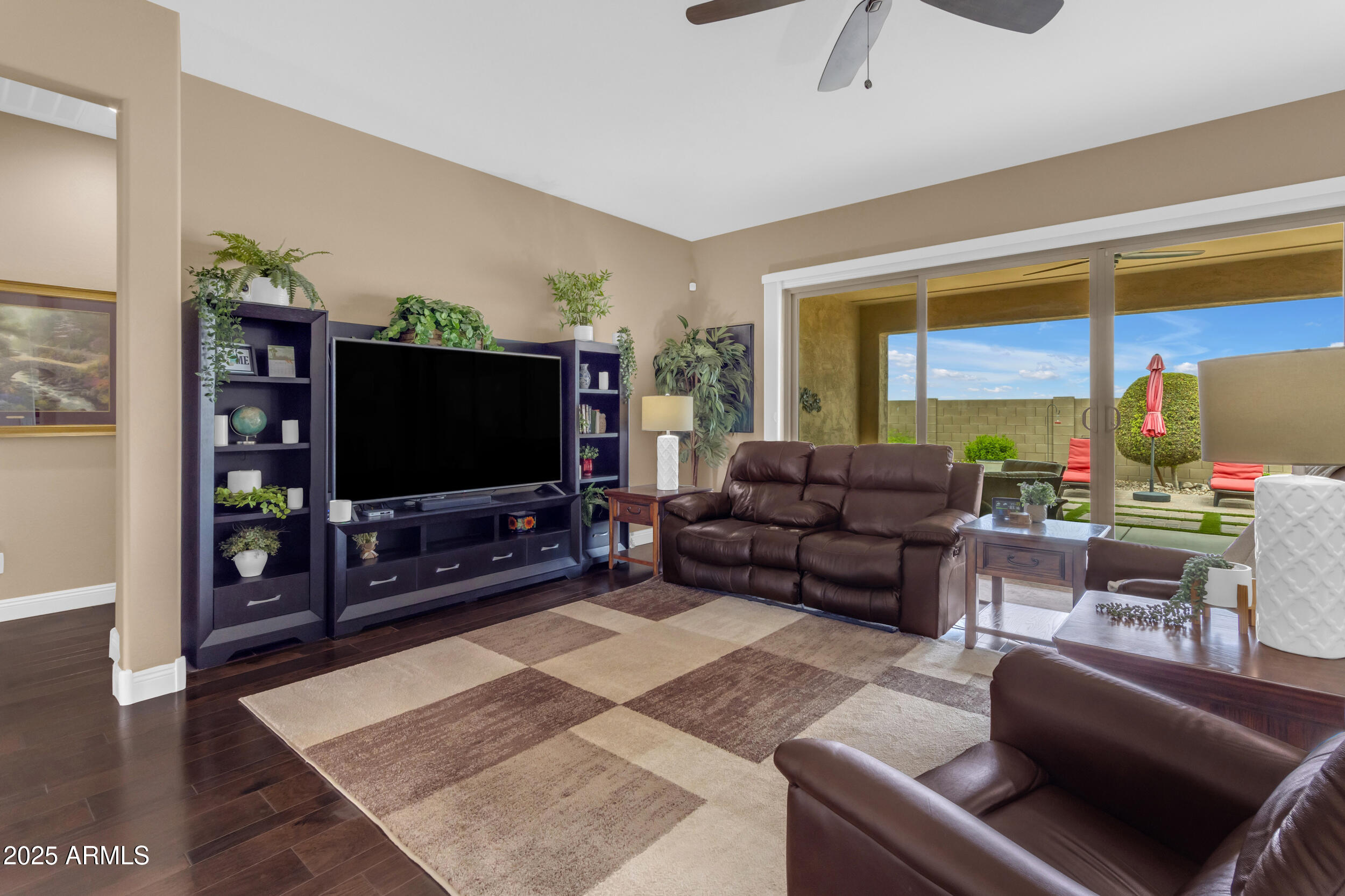 5942 W CACTUS WREN Way