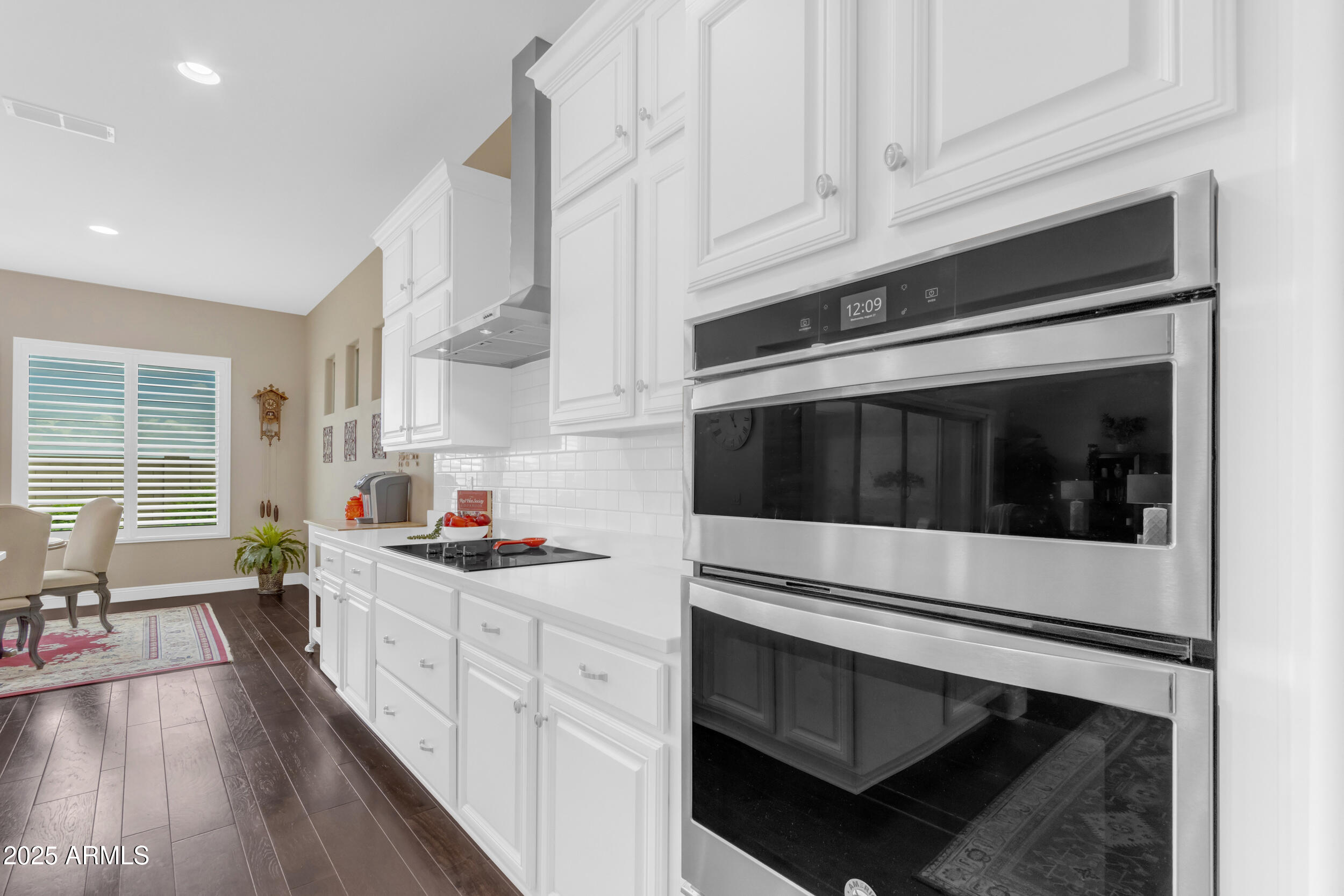 5942 W CACTUS WREN Way