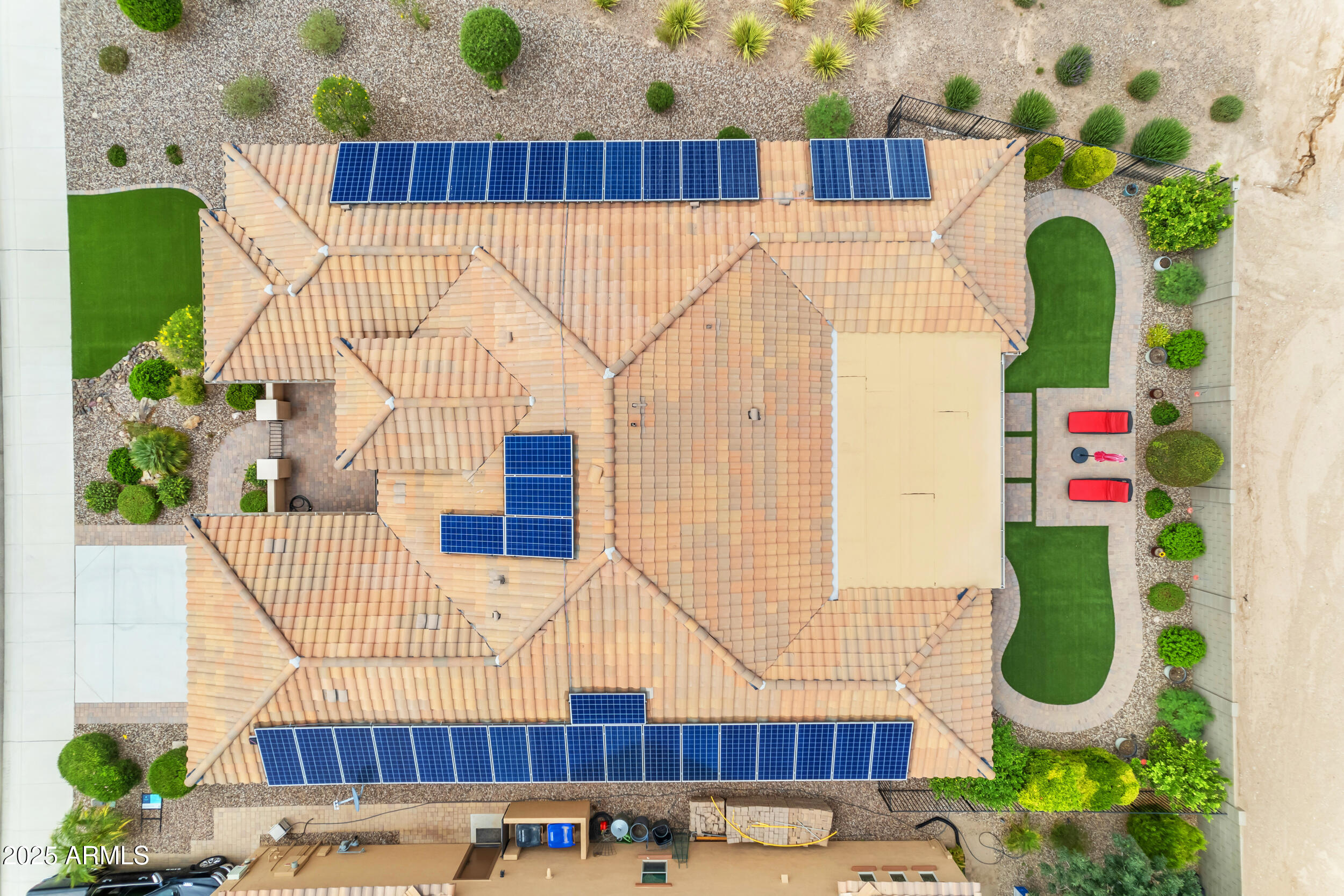 5942 W CACTUS WREN Way