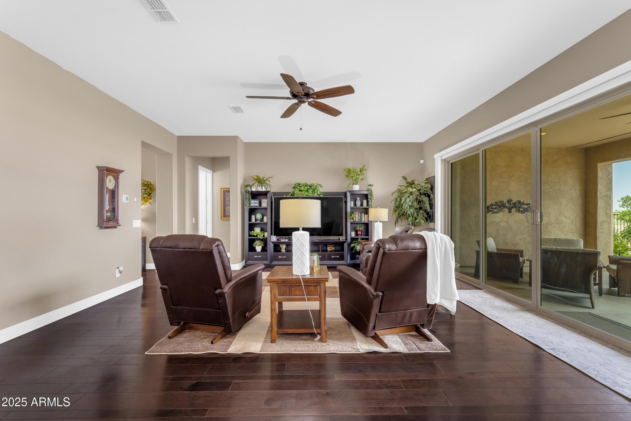 5942 W CACTUS WREN Way