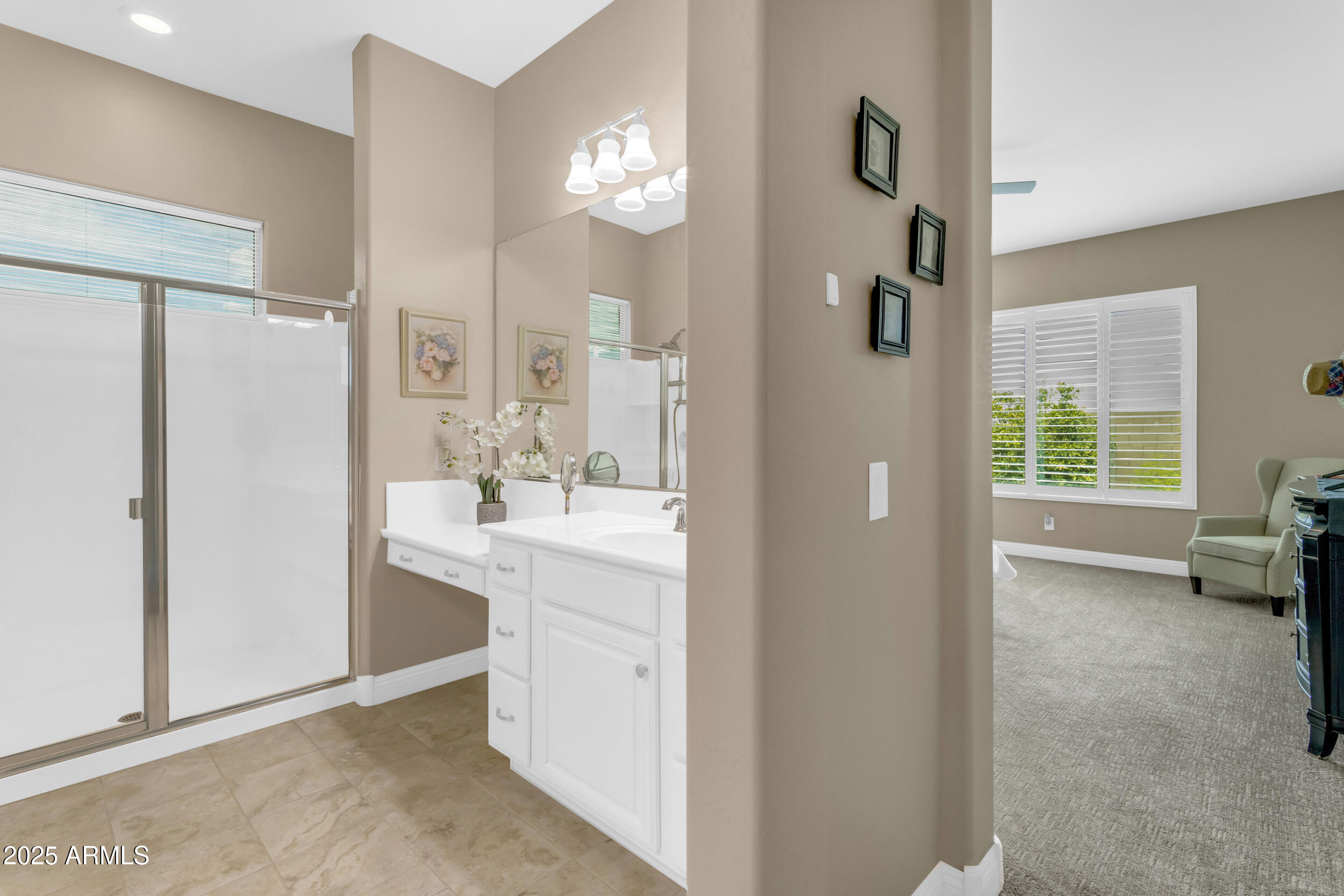 5942 W CACTUS WREN Way