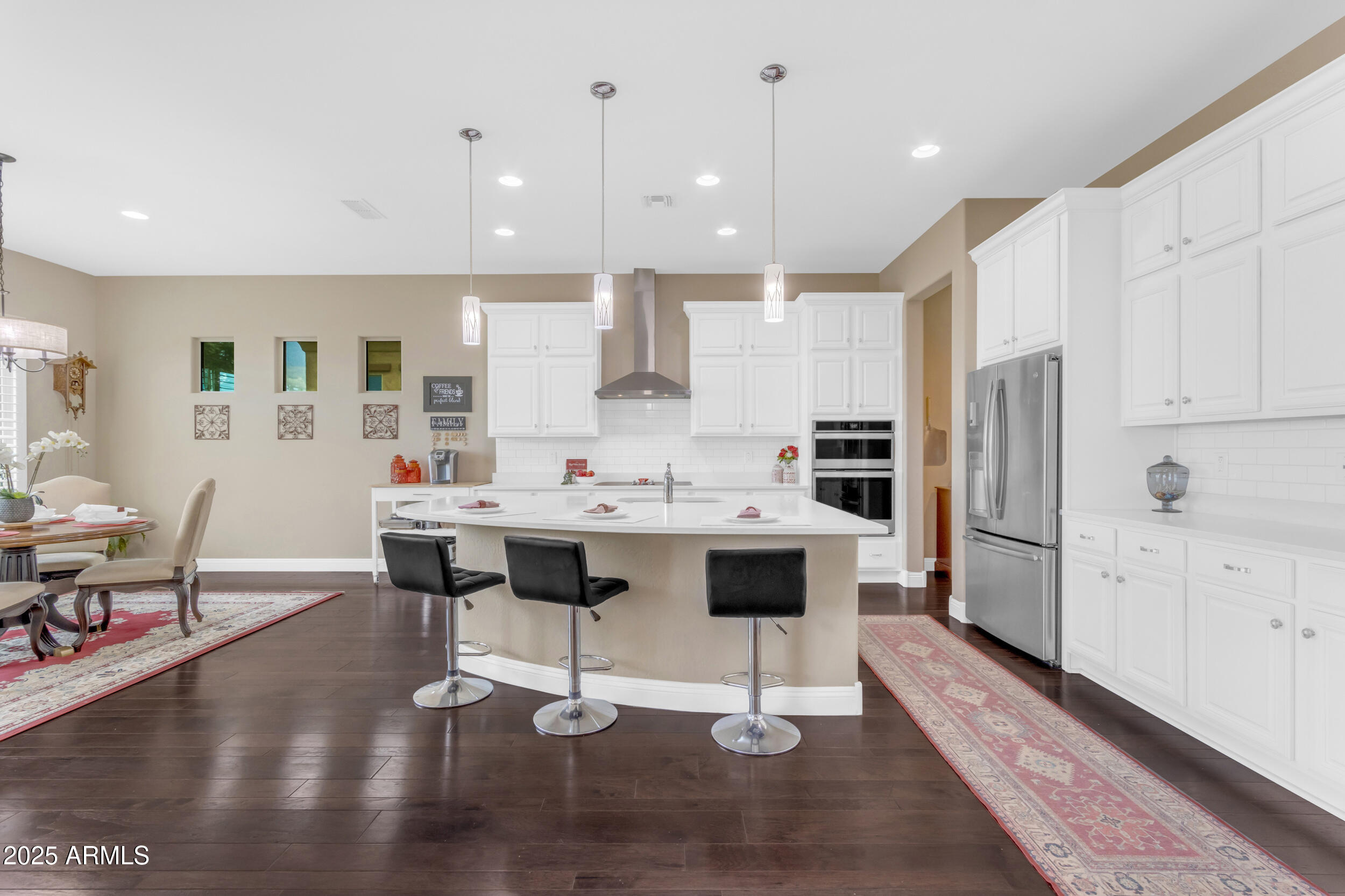 5942 W CACTUS WREN Way