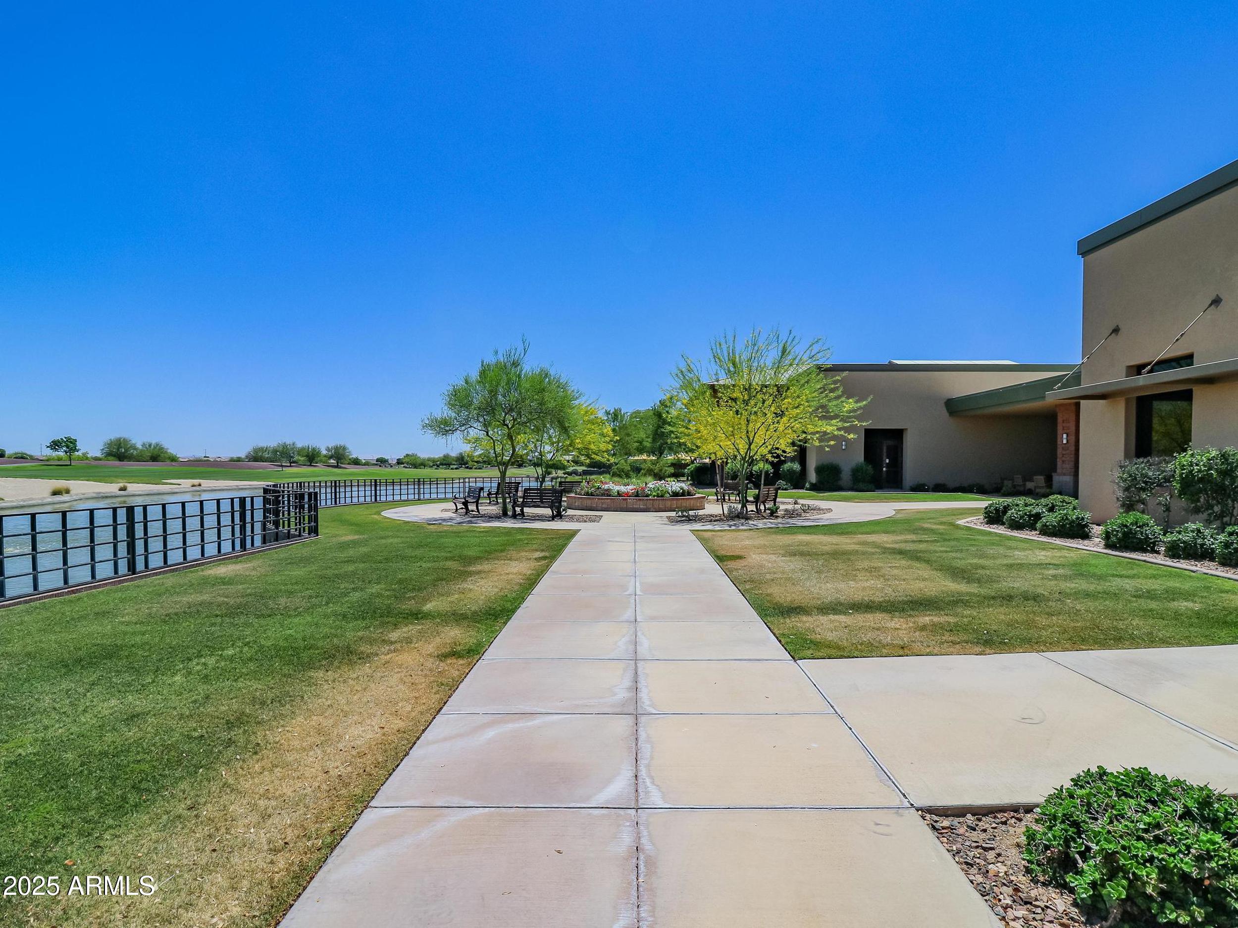 5942 W CACTUS WREN Way