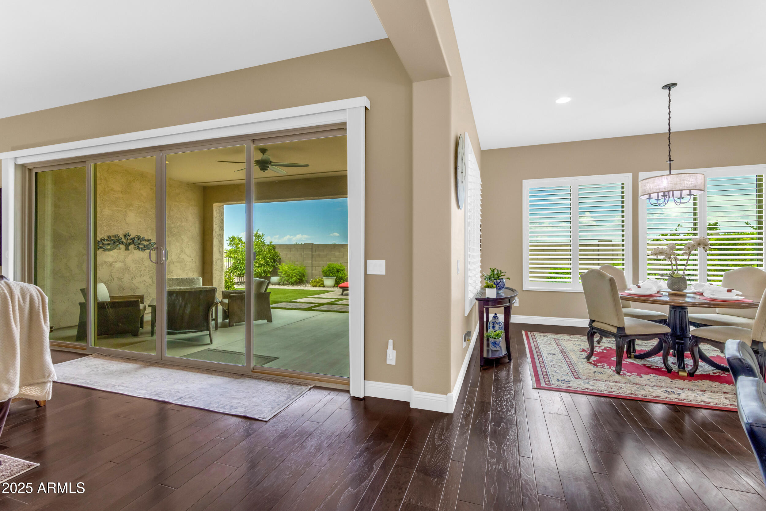 5942 W CACTUS WREN Way