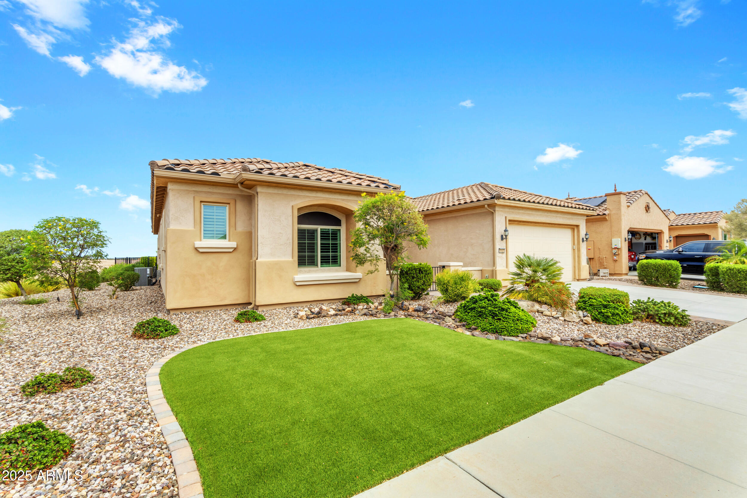 5942 W CACTUS WREN Way