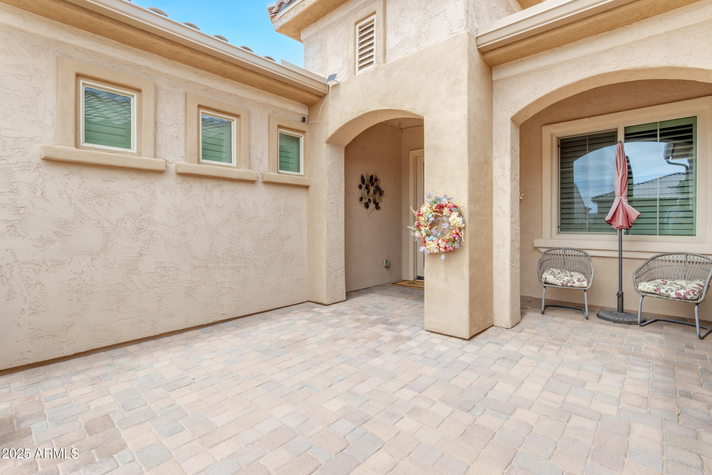 5942 W CACTUS WREN Way