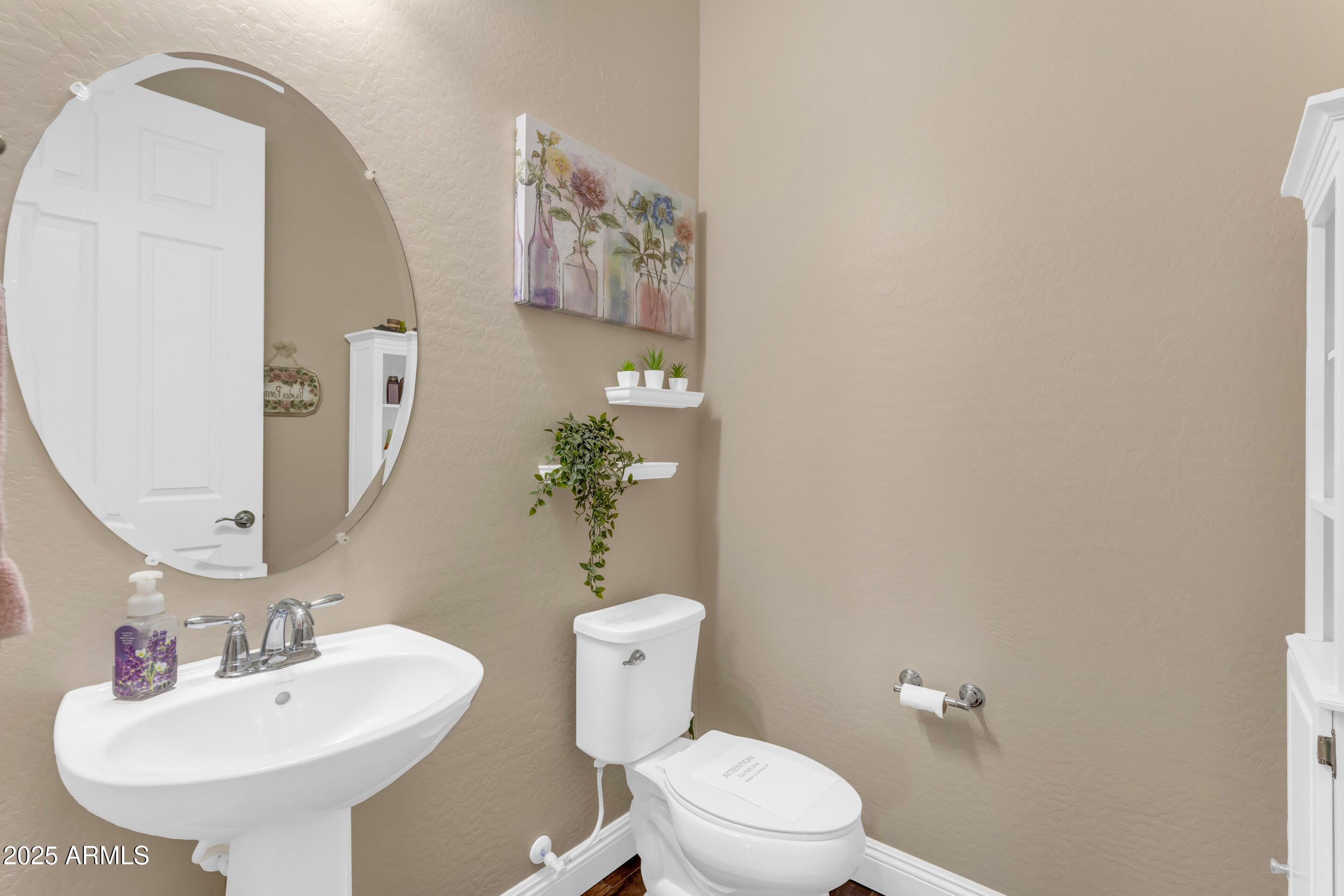 5942 W CACTUS WREN Way
