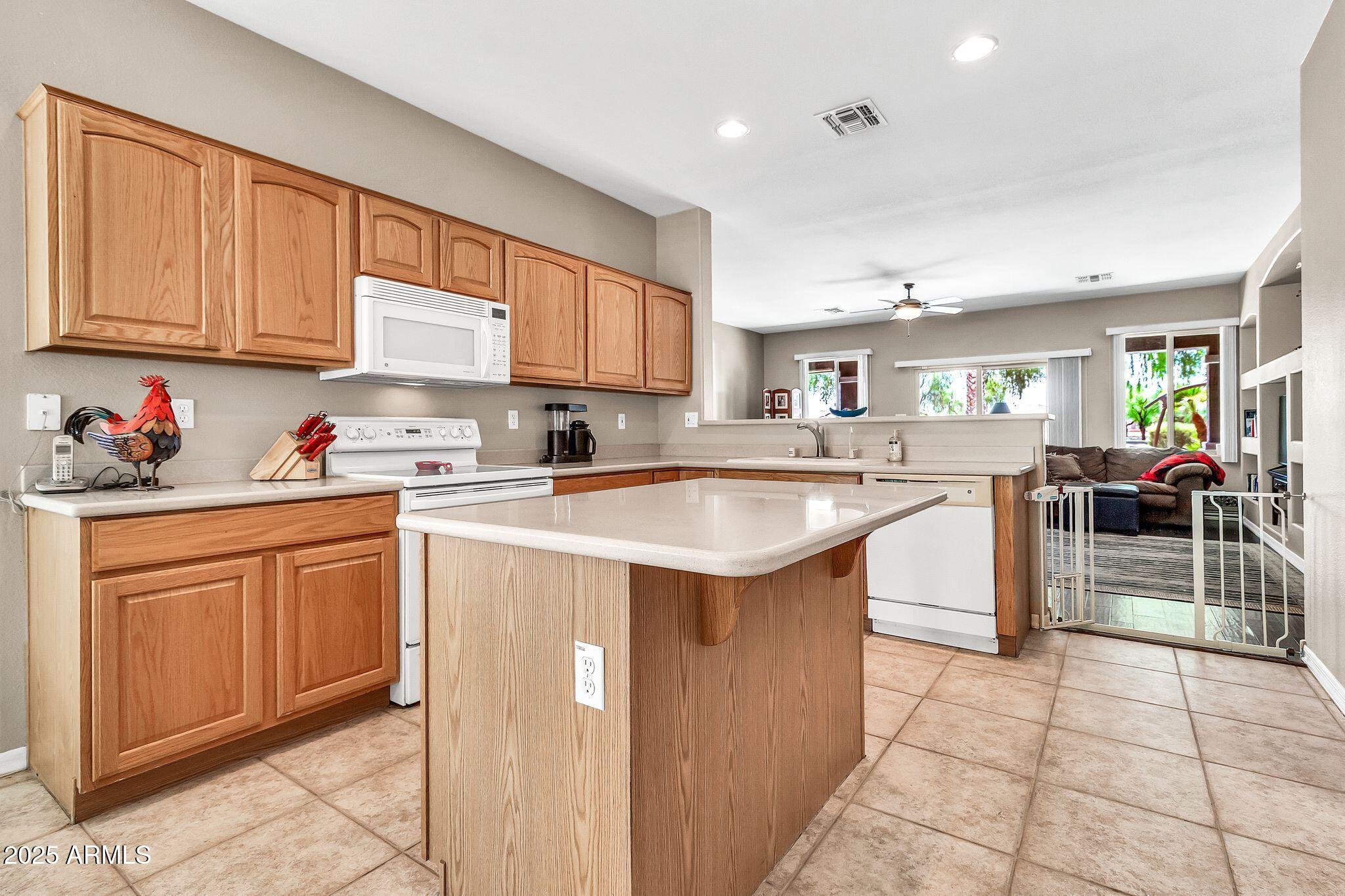 3929 E PEACH TREE Drive