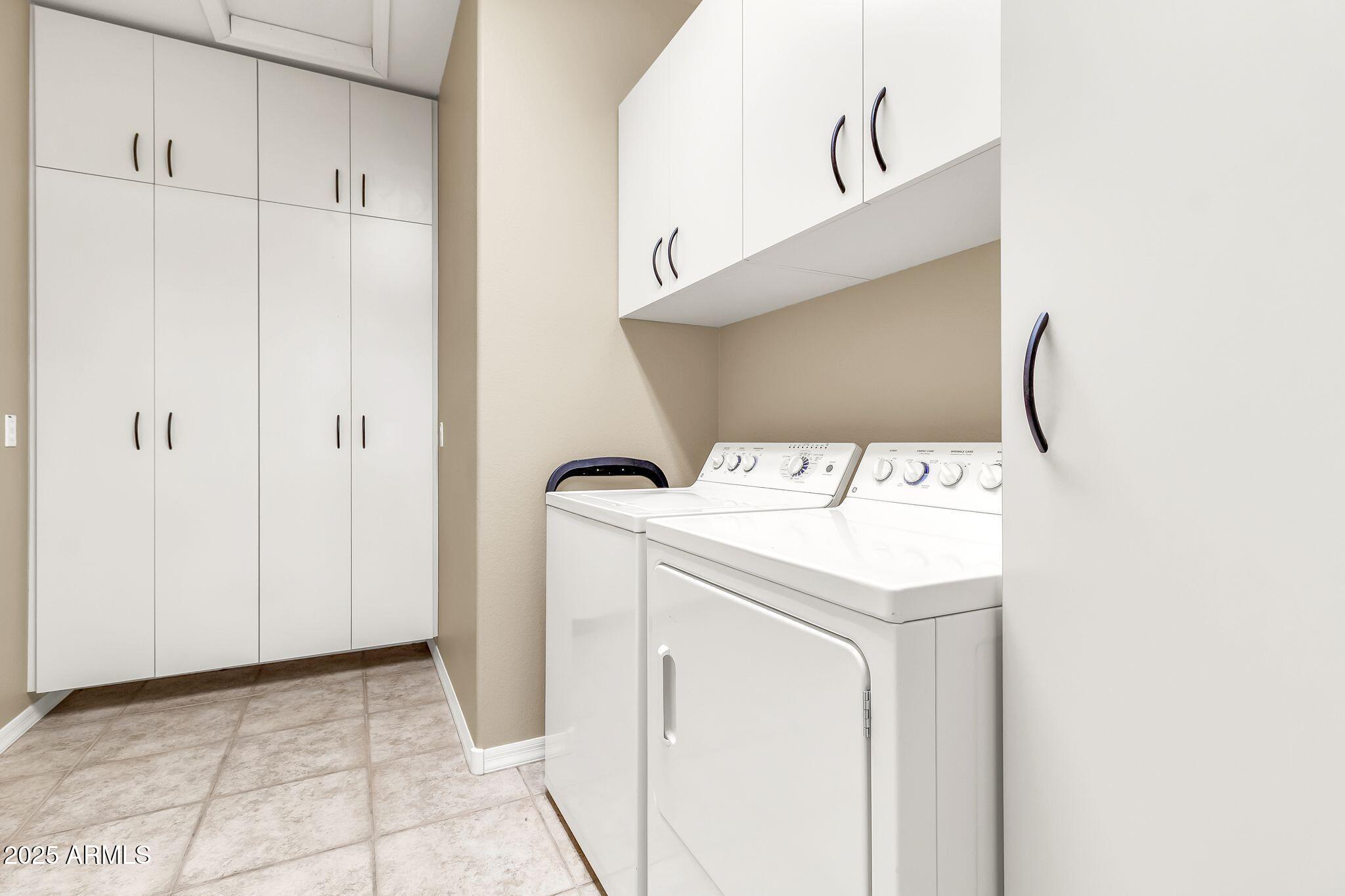 3929 E PEACH TREE Drive