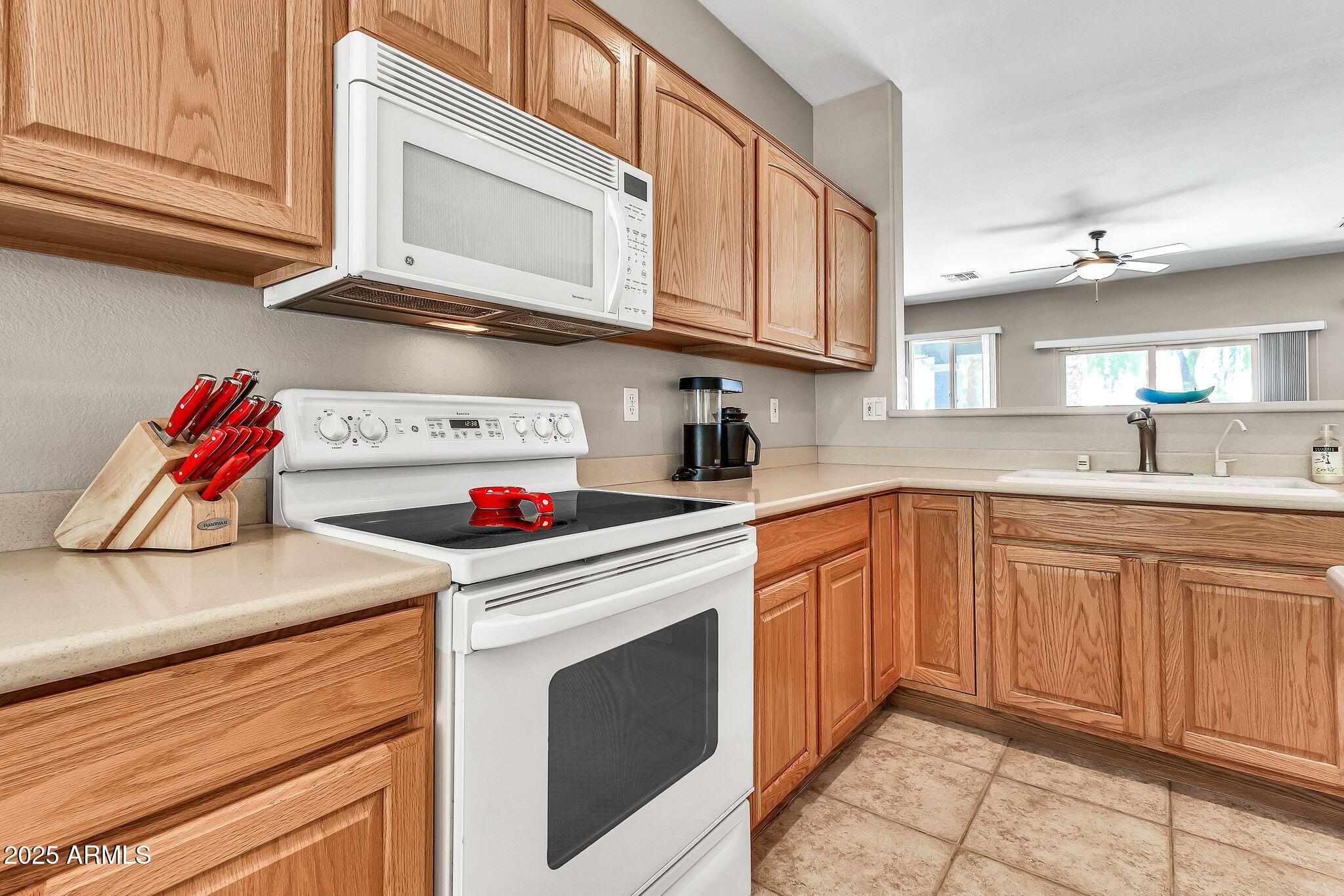 3929 E PEACH TREE Drive