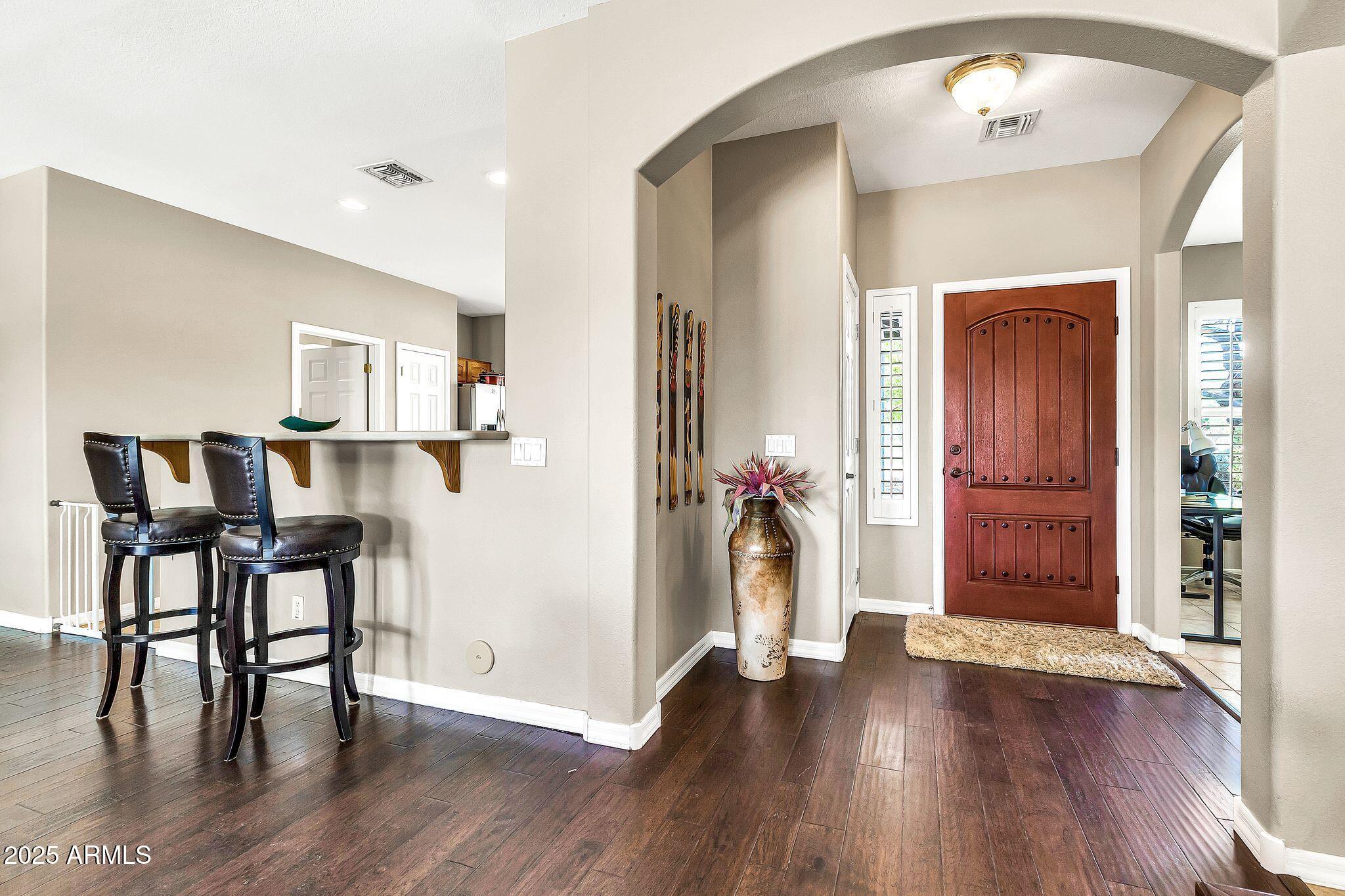 3929 E PEACH TREE Drive