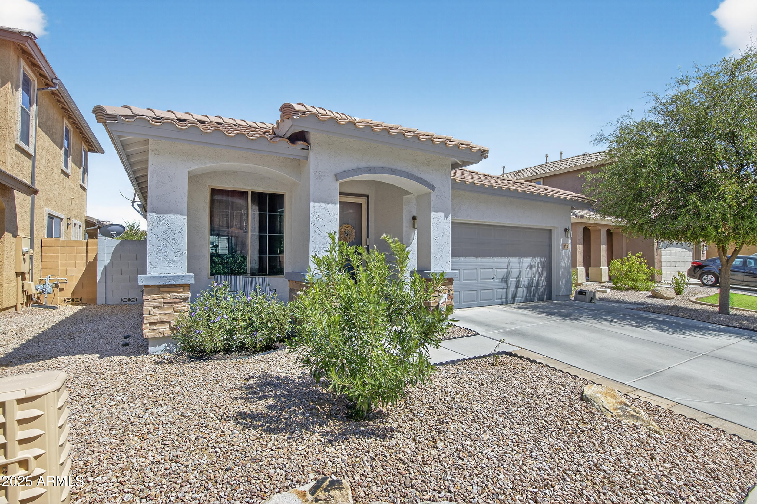 4080 E TORREY PINES Lane