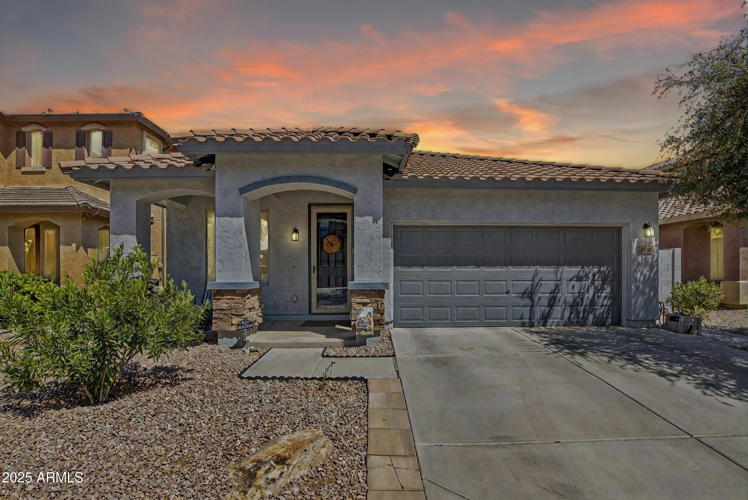4080 E TORREY PINES Lane