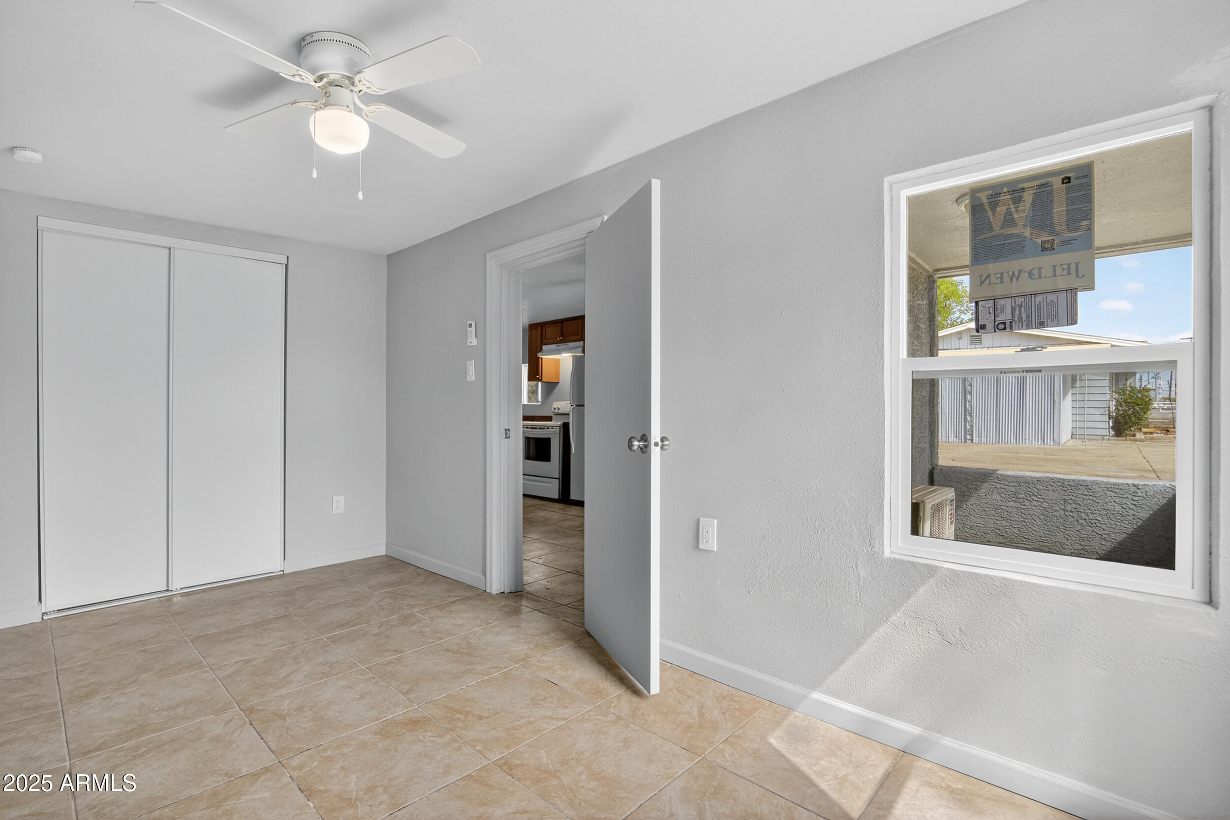 1410 S 24TH Avenue, B