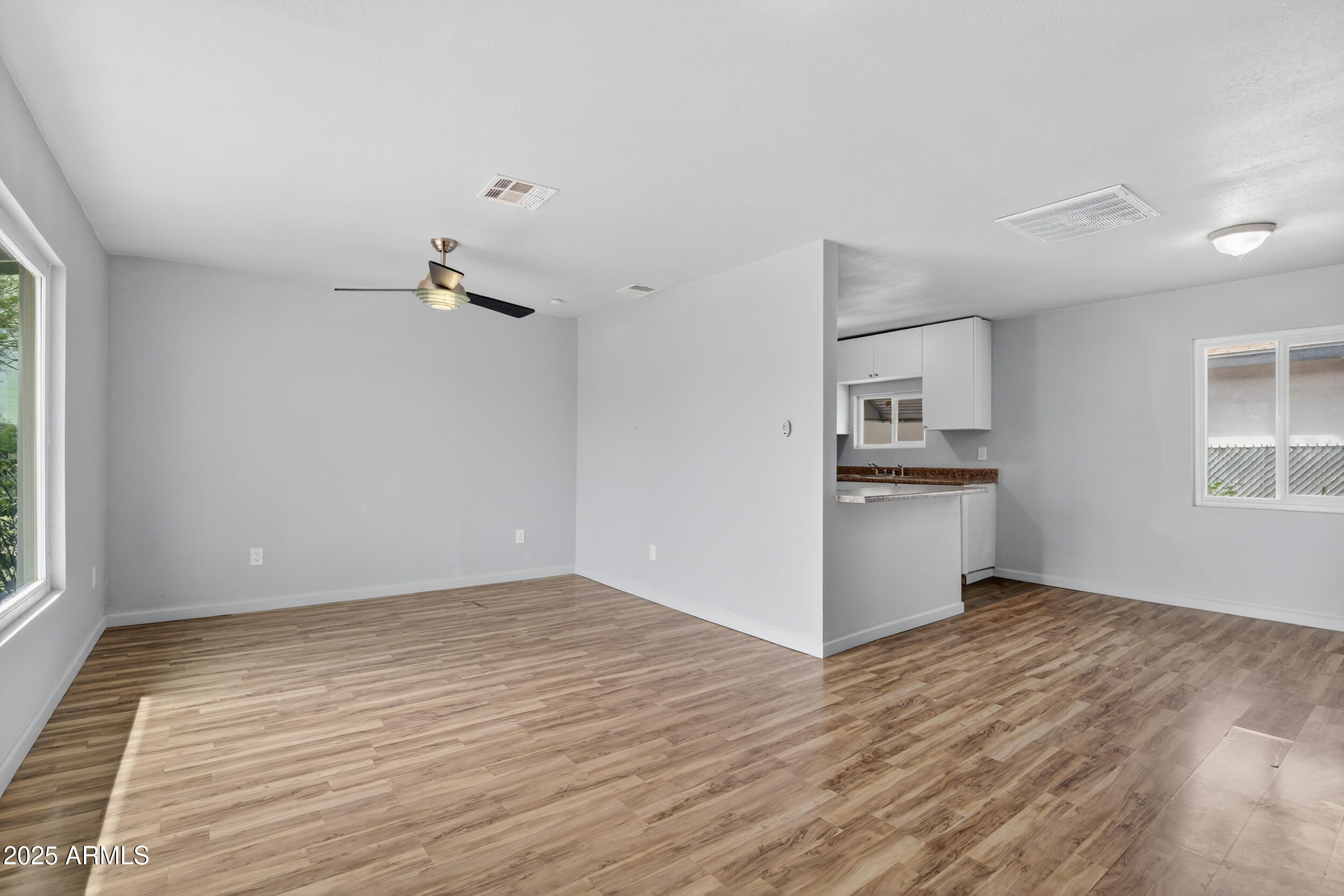 1410 S 24TH Avenue, A