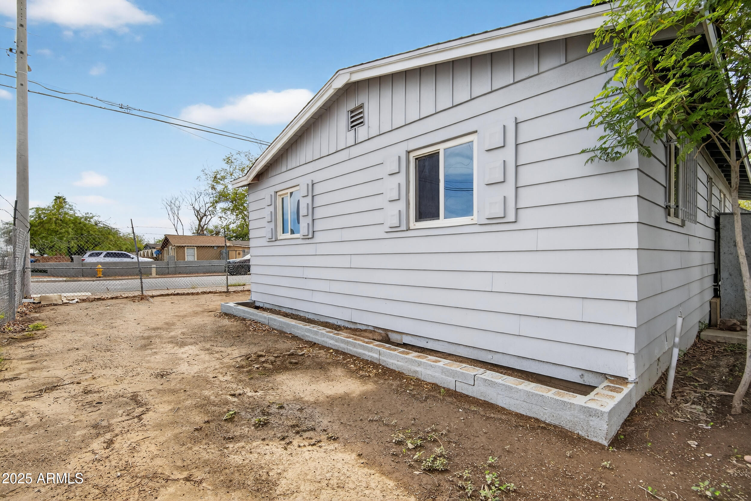 1410 S 24TH Avenue, A