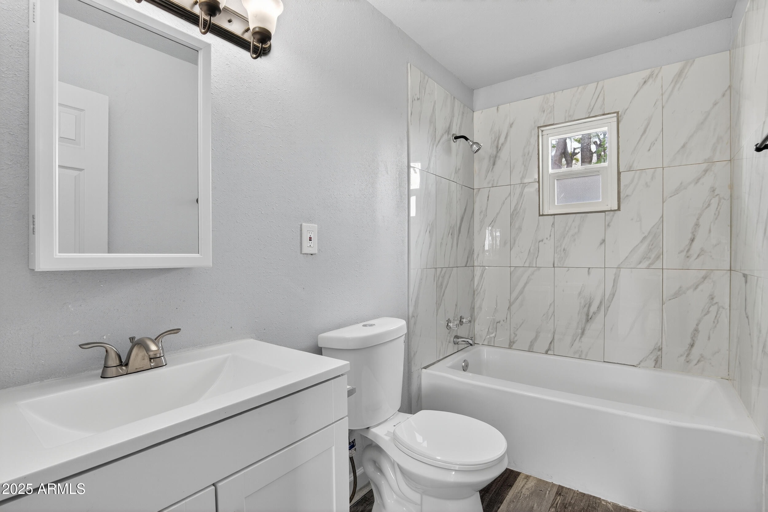 1410 S 24TH Avenue, A