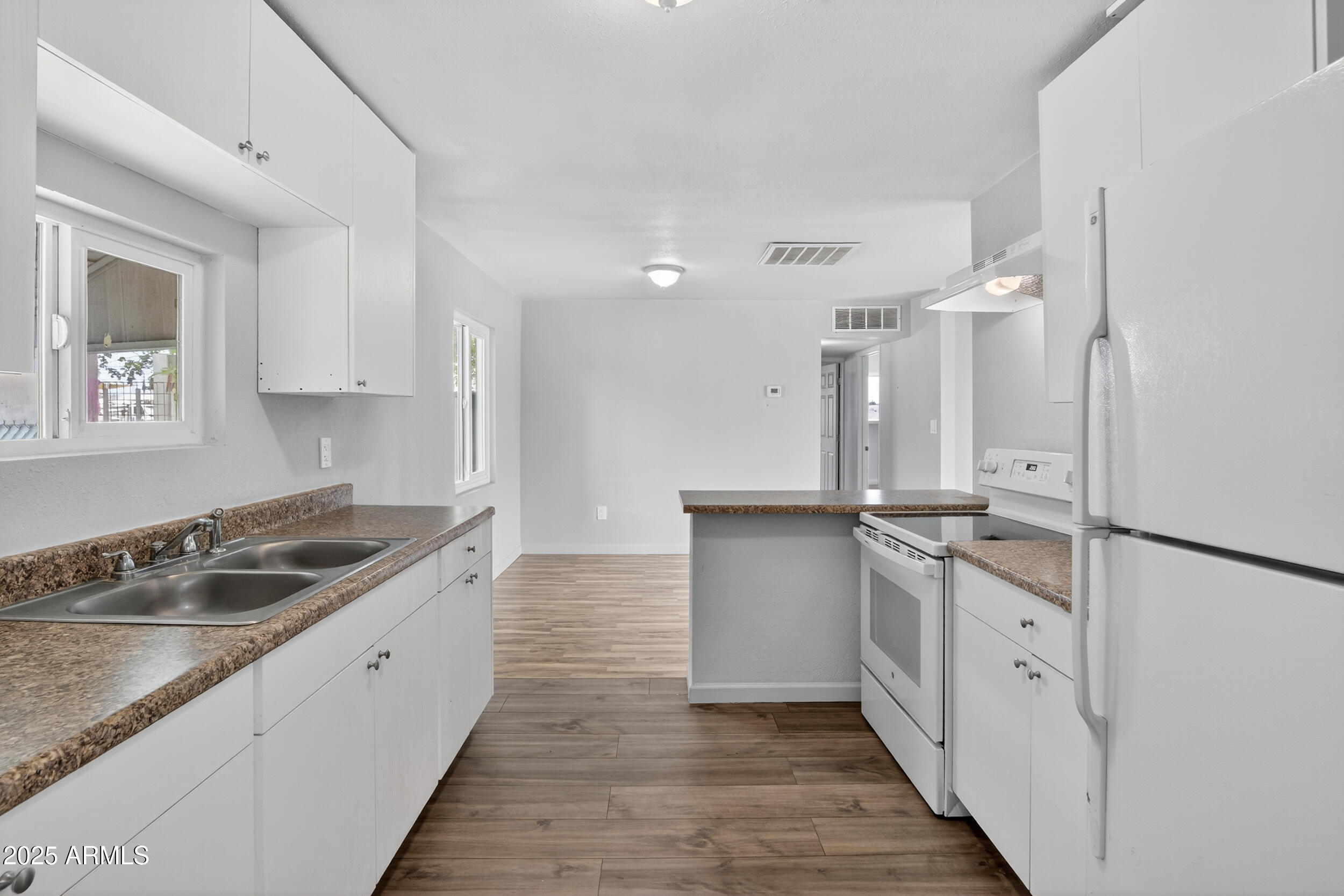 1410 S 24TH Avenue, A