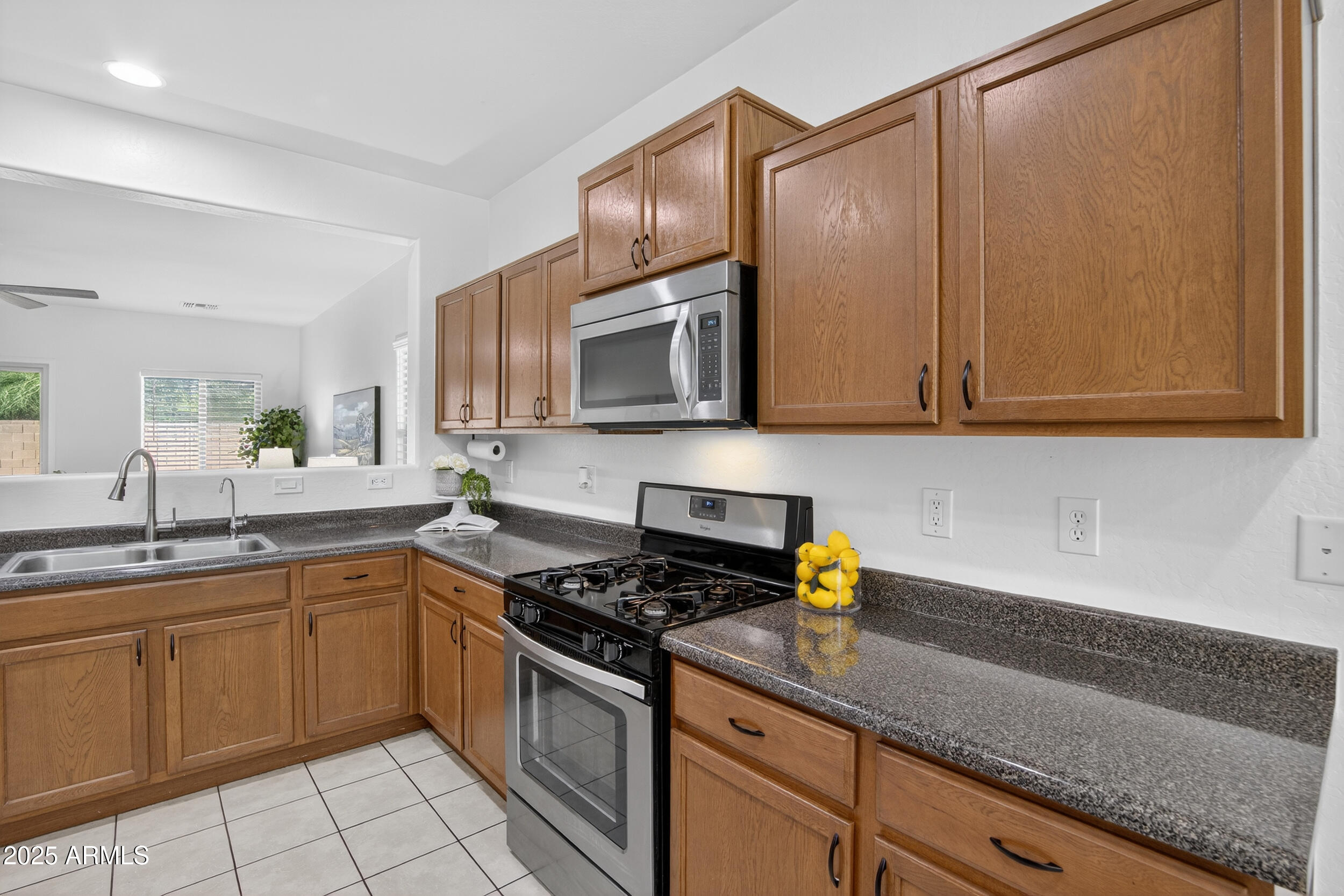 7566 W CONGRESSIONAL Way