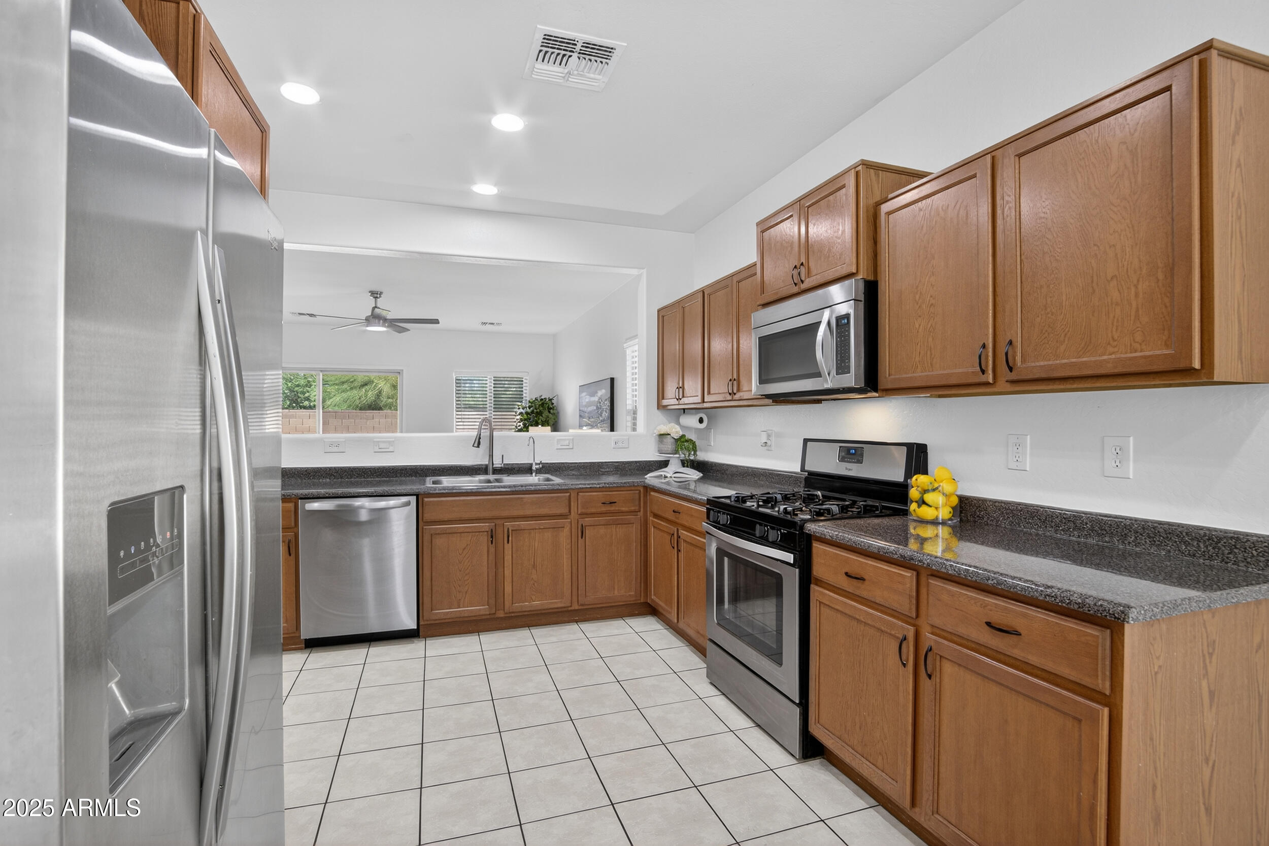 7566 W CONGRESSIONAL Way