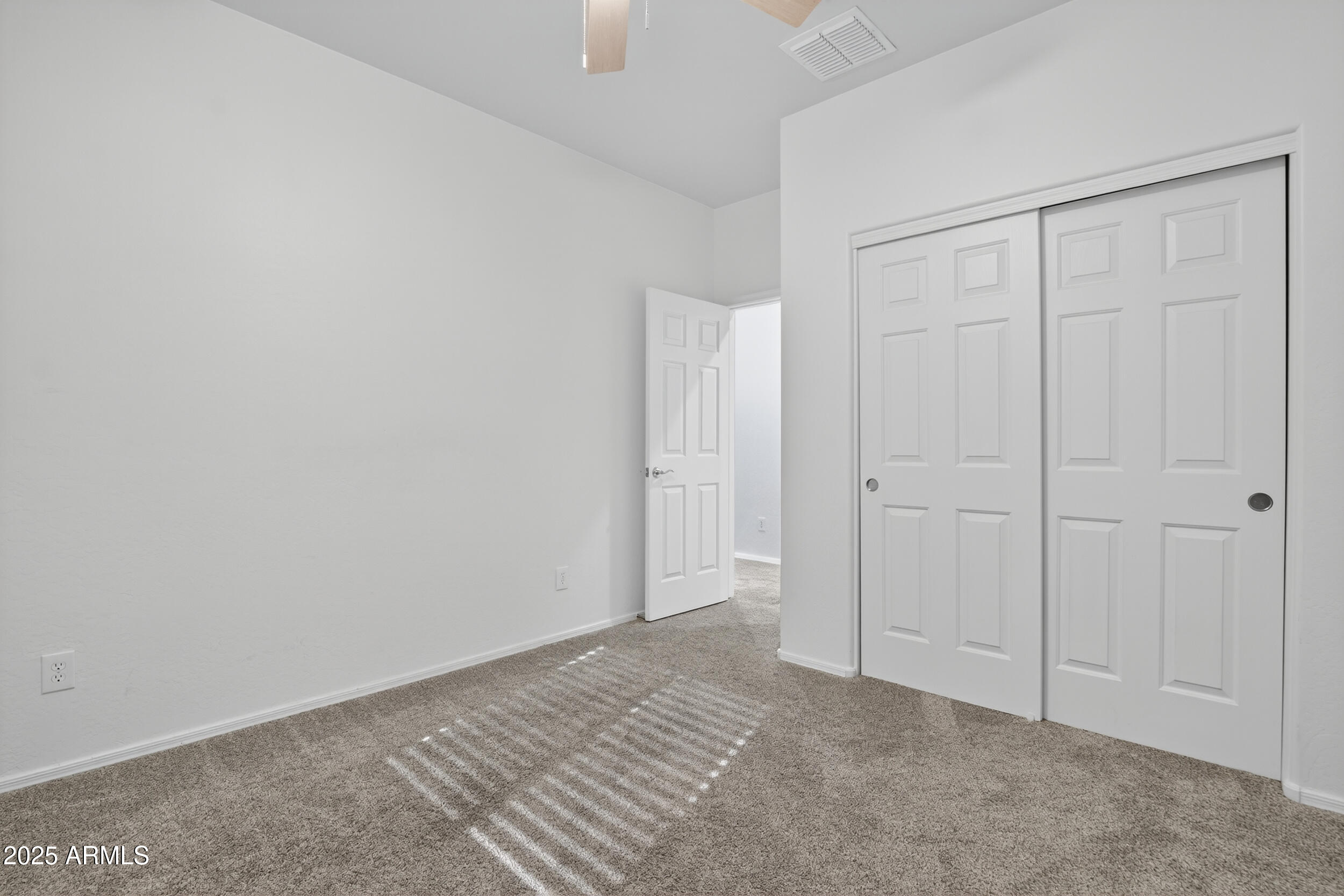 7566 W CONGRESSIONAL Way